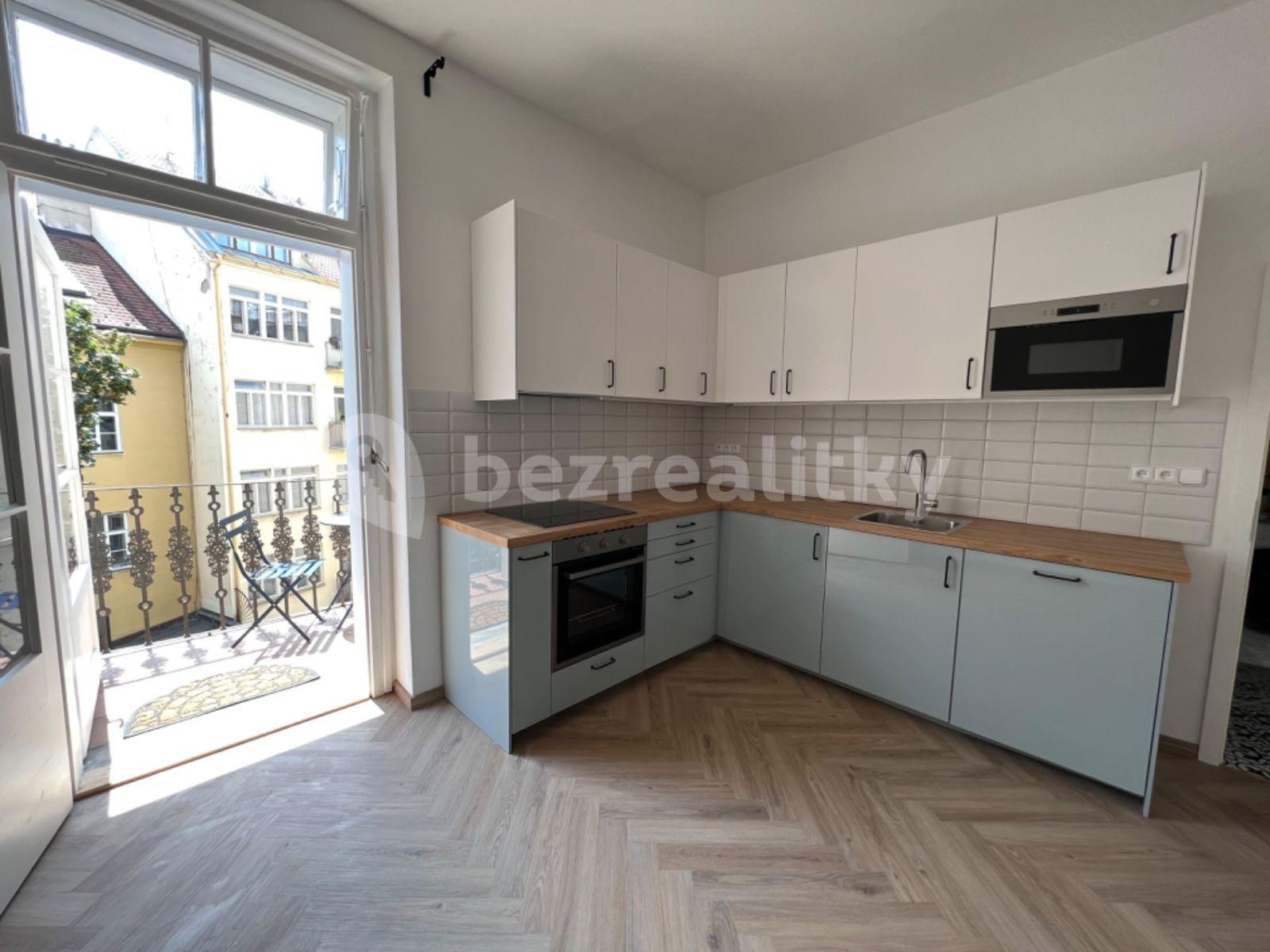 Prenájom bytu 3-izbový 92 m², Anglická, Praha, Praha