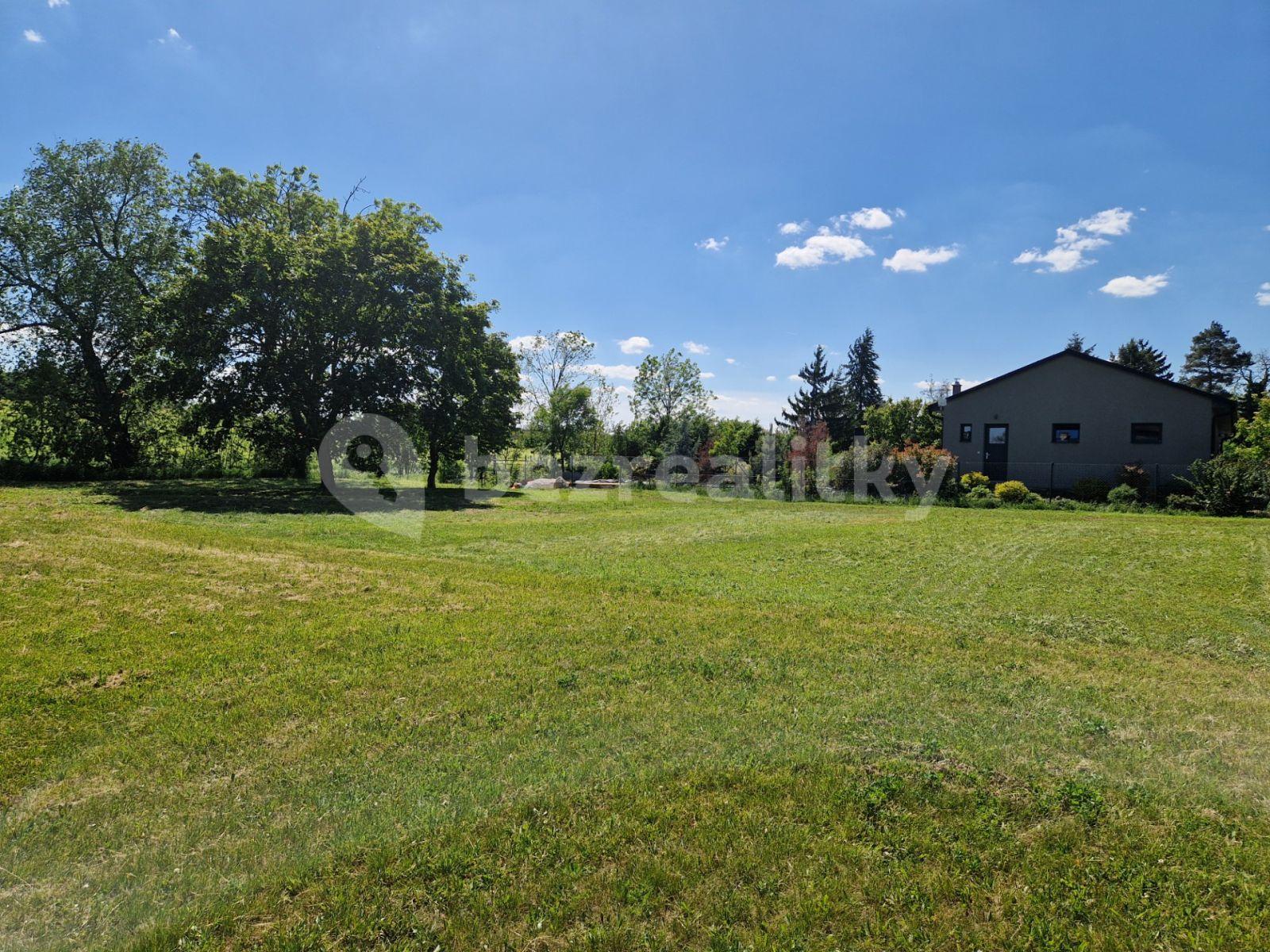 Predaj pozemku 1.040 m², Pod Kapličkou, Předboj, Středočeský kraj