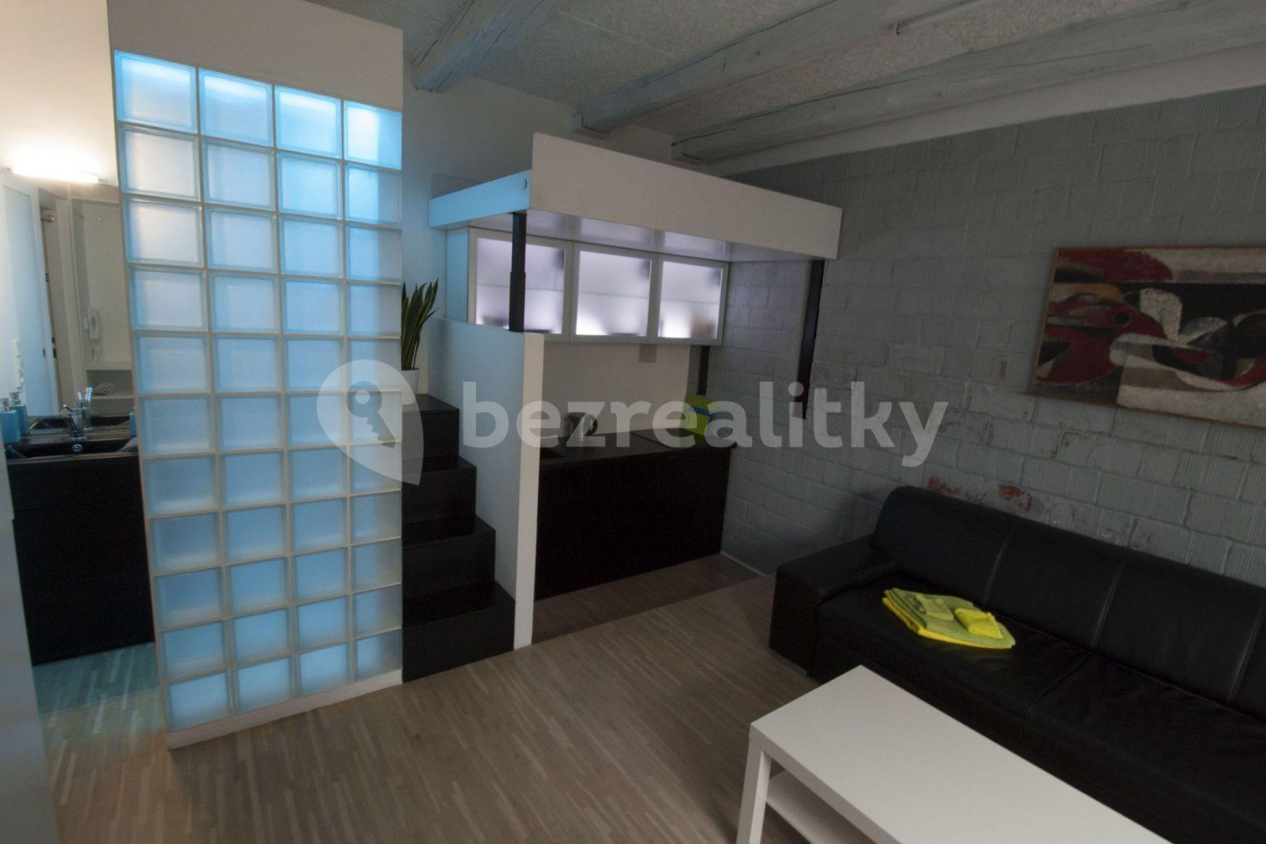 Prenájom bytu 1-izbový 22 m², Milady Horákové, Brno, Jihomoravský kraj