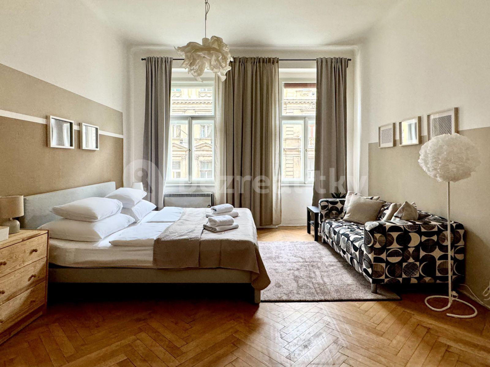 Prenájom bytu 2-izbový 89 m², Blanická, Praha, Praha