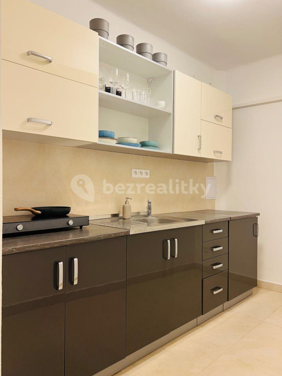 Predaj nebytového priestoru 56 m², Lucemburská, Praha, Praha