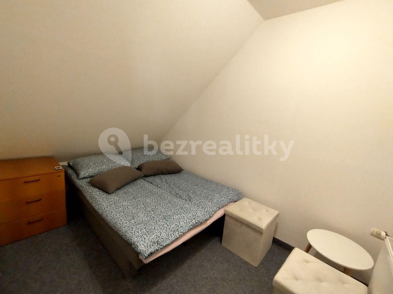 Prenájom bytu 5-izbový 180 m², Jihovýchodní IV, Praha, Praha