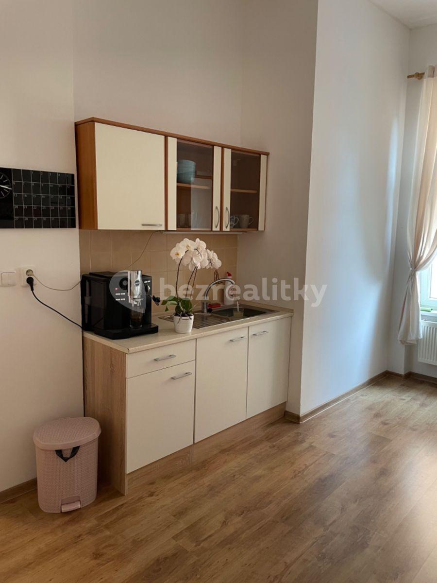 Prenájom bytu 2-izbový 57 m², Sokolovská, Karlovy Vary, Karlovarský kraj