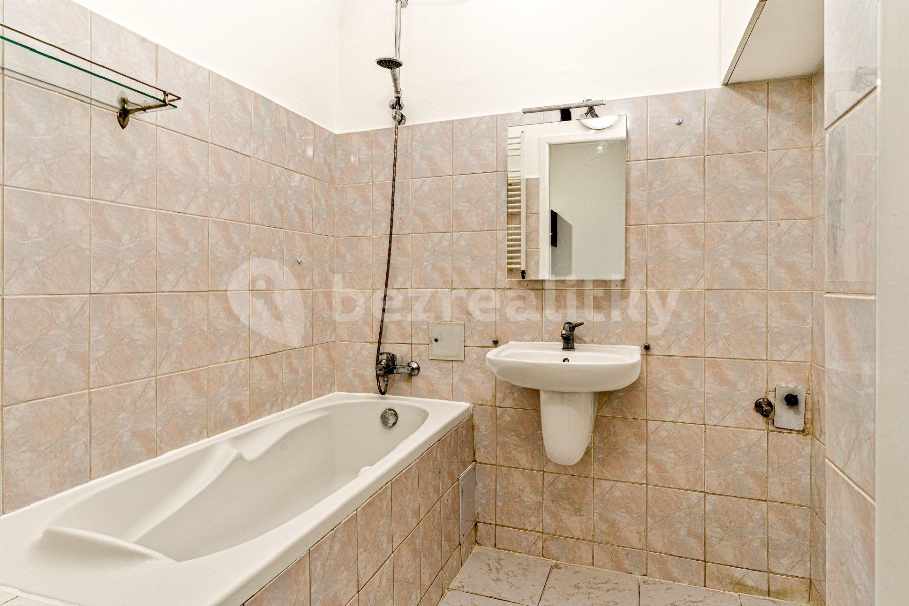 Predaj bytu 2-izbový 52 m², Tolstého, Praha, Praha