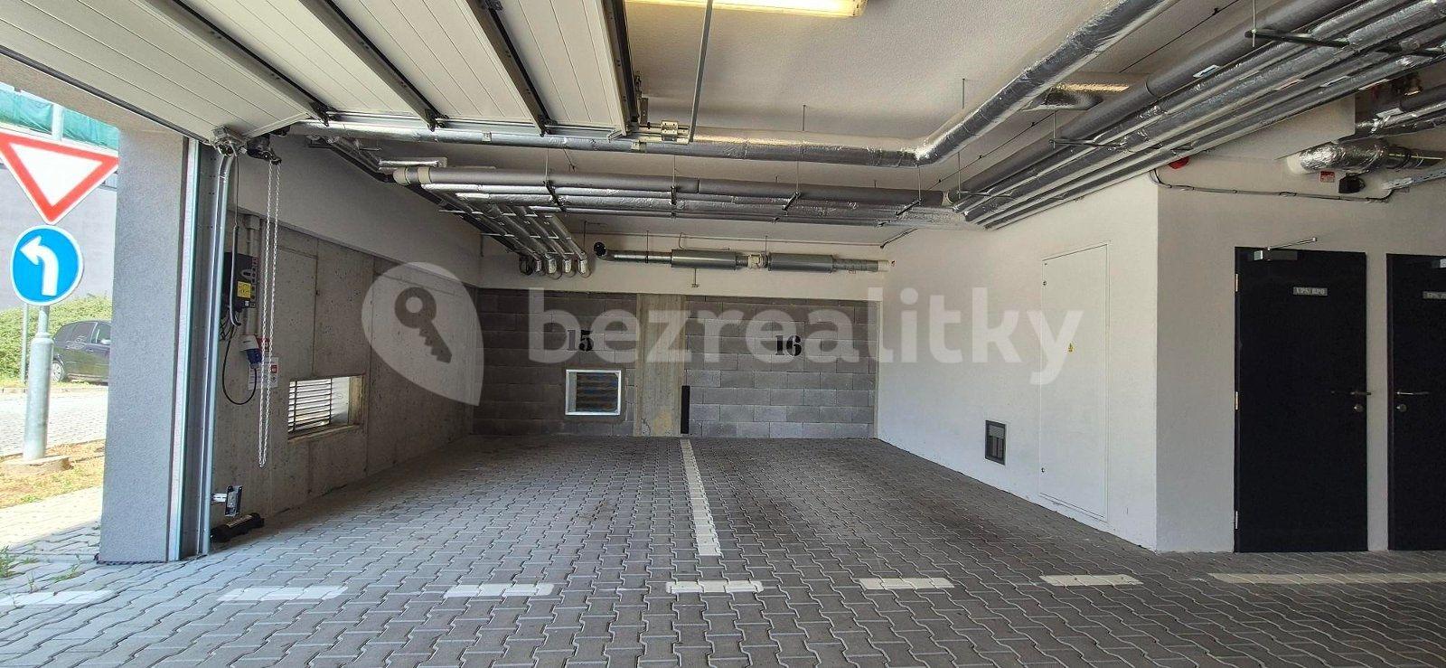 Prenájom garáže 12 m², Magisterská, Plzeň, Plzeňský kraj