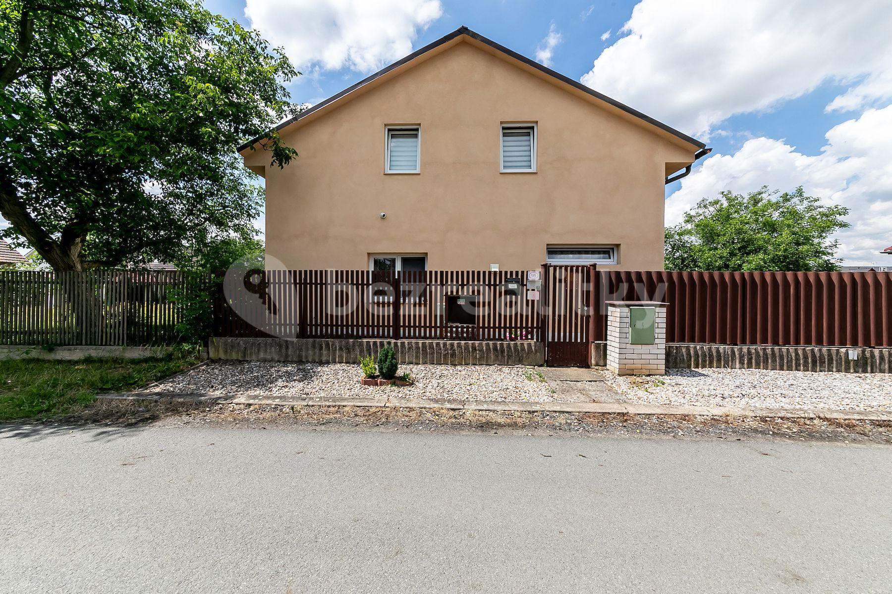 Predaj domu 320 m², pozemek 1.032 m², Luční, Tišice, Středočeský kraj