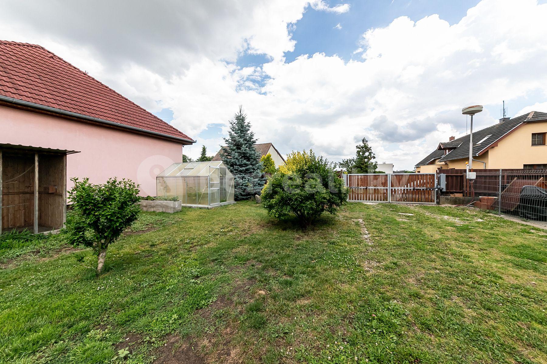 Predaj domu 320 m², pozemek 1.032 m², Luční, Tišice, Středočeský kraj