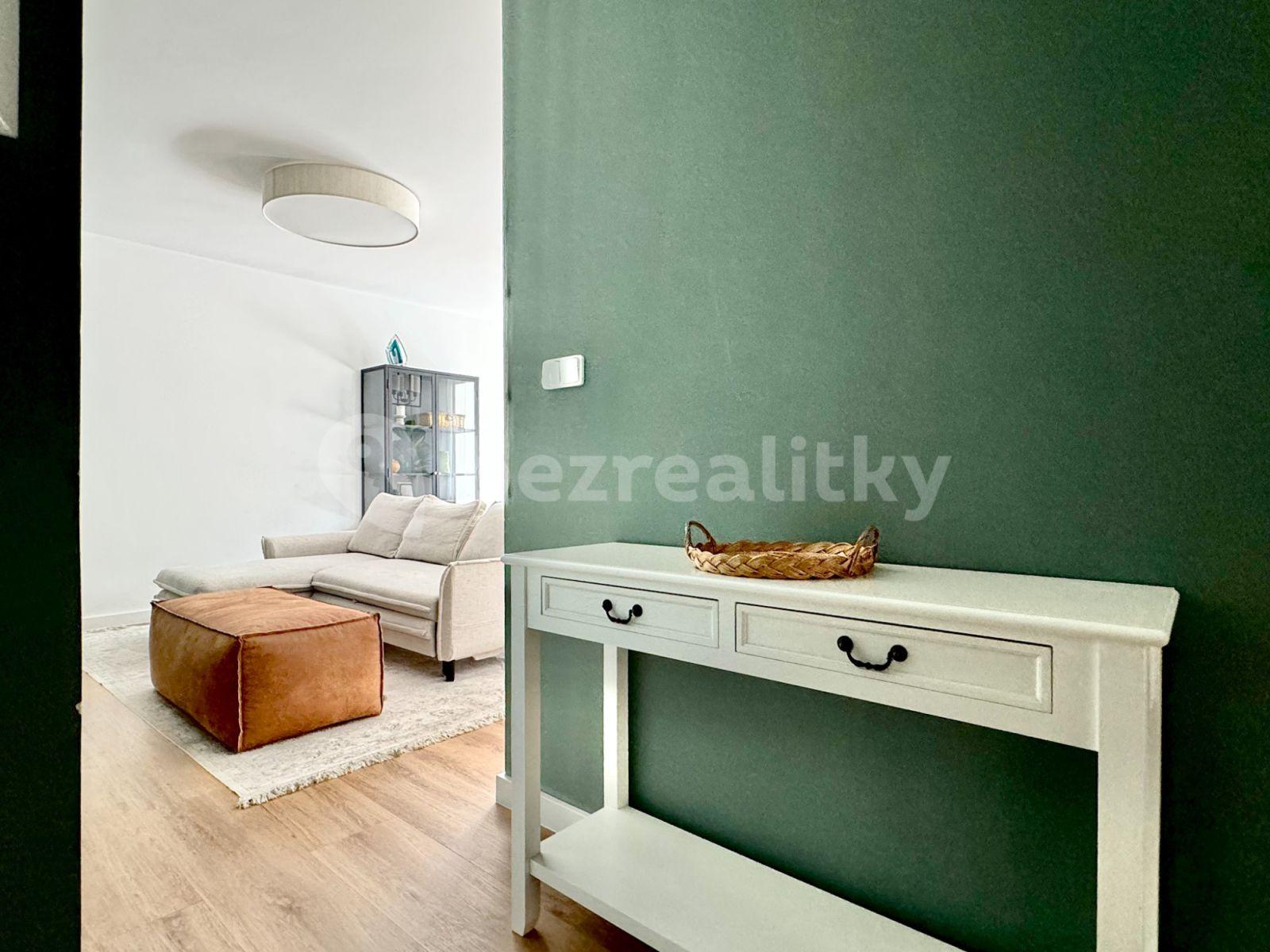 Prenájom bytu 2-izbový 52 m², Vinohradská, Praha, Praha