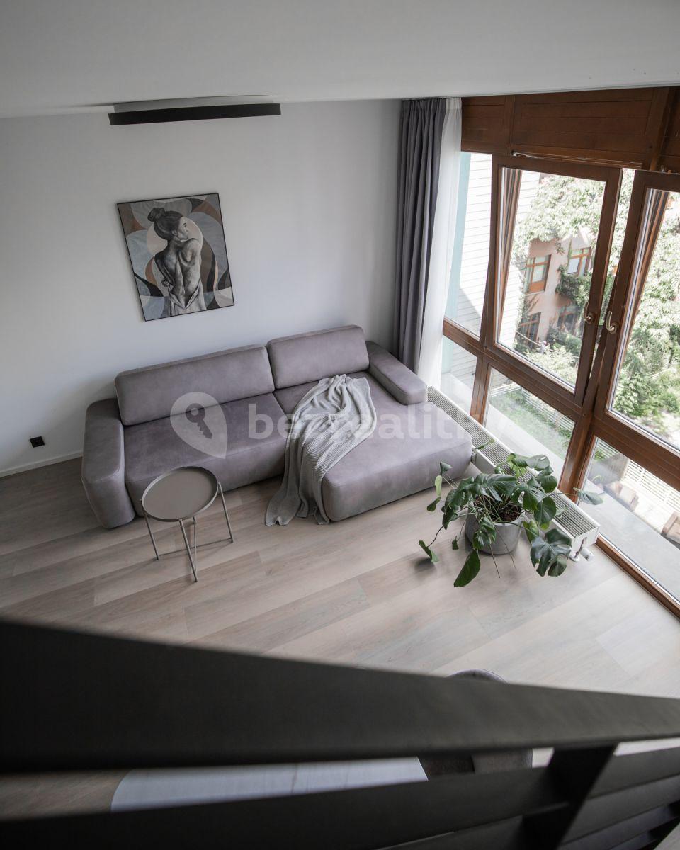 Prenájom bytu 2-izbový 50 m², Novákových, Praha, Praha