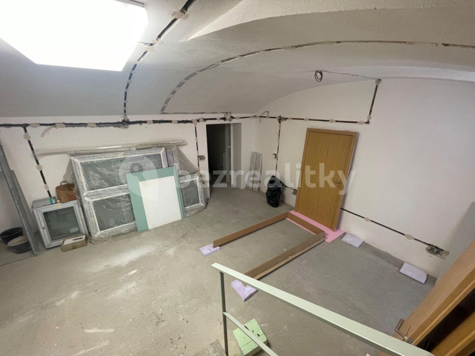 Predaj nebytového priestoru 52 m², Balbínova, Praha, Praha