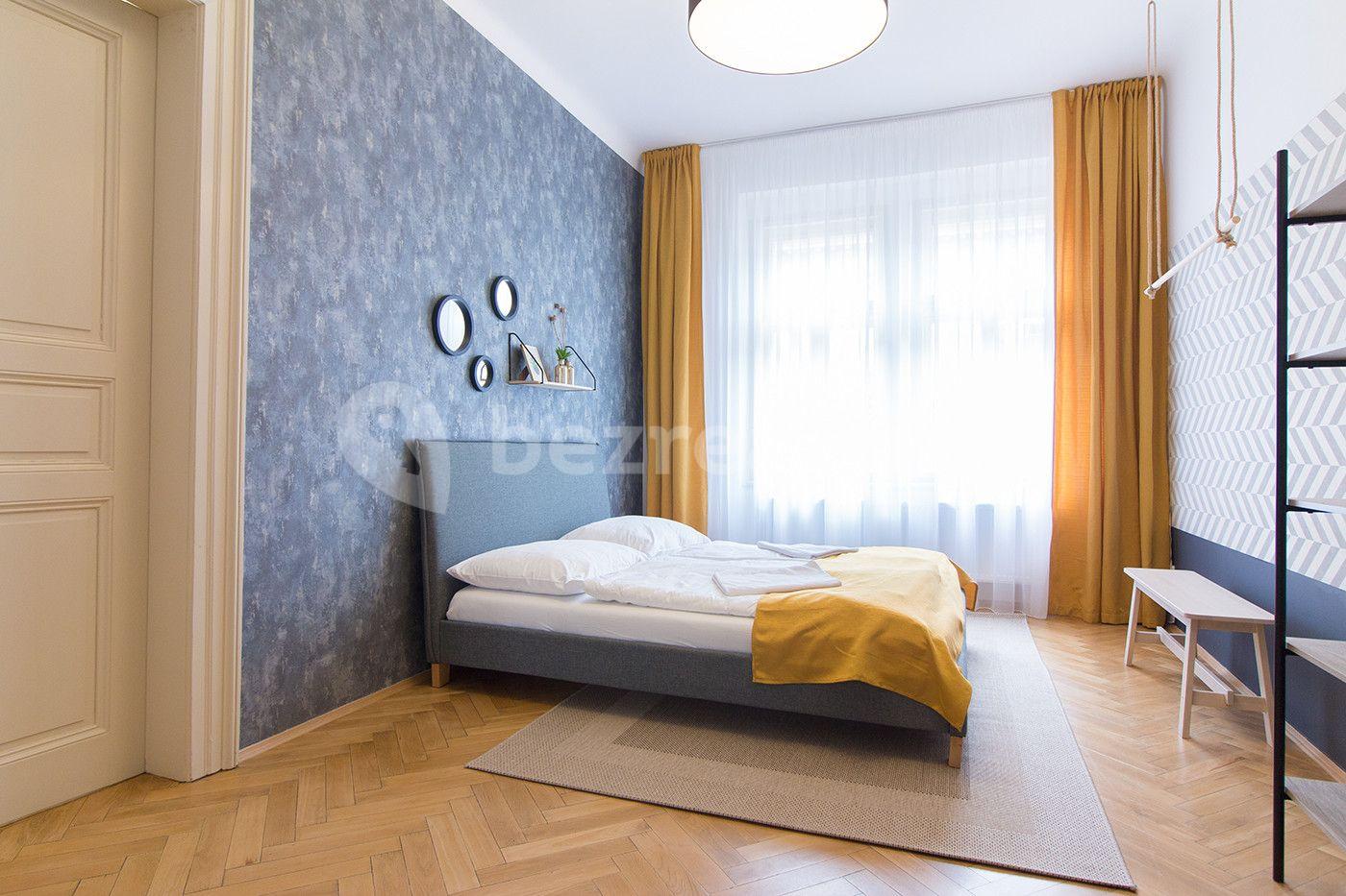 Prenájom bytu 2-izbový 90 m², Blanická, Praha, Praha