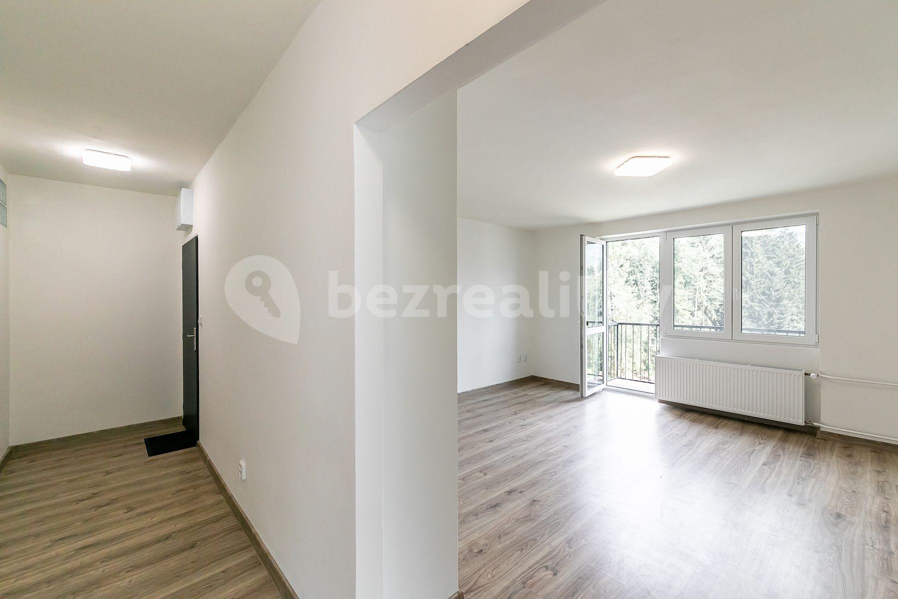 Predaj bytu 3-izbový 76 m², Navarovská, Zlatá Olešnice, Liberecký kraj