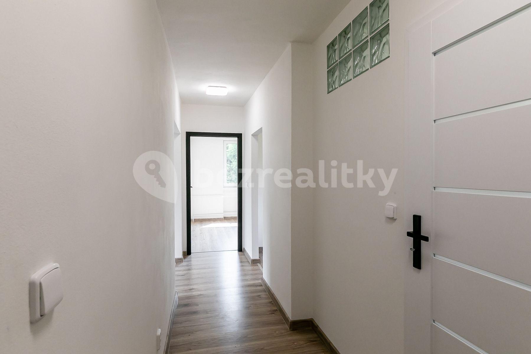 Predaj bytu 3-izbový 76 m², Navarovská, Zlatá Olešnice, Liberecký kraj