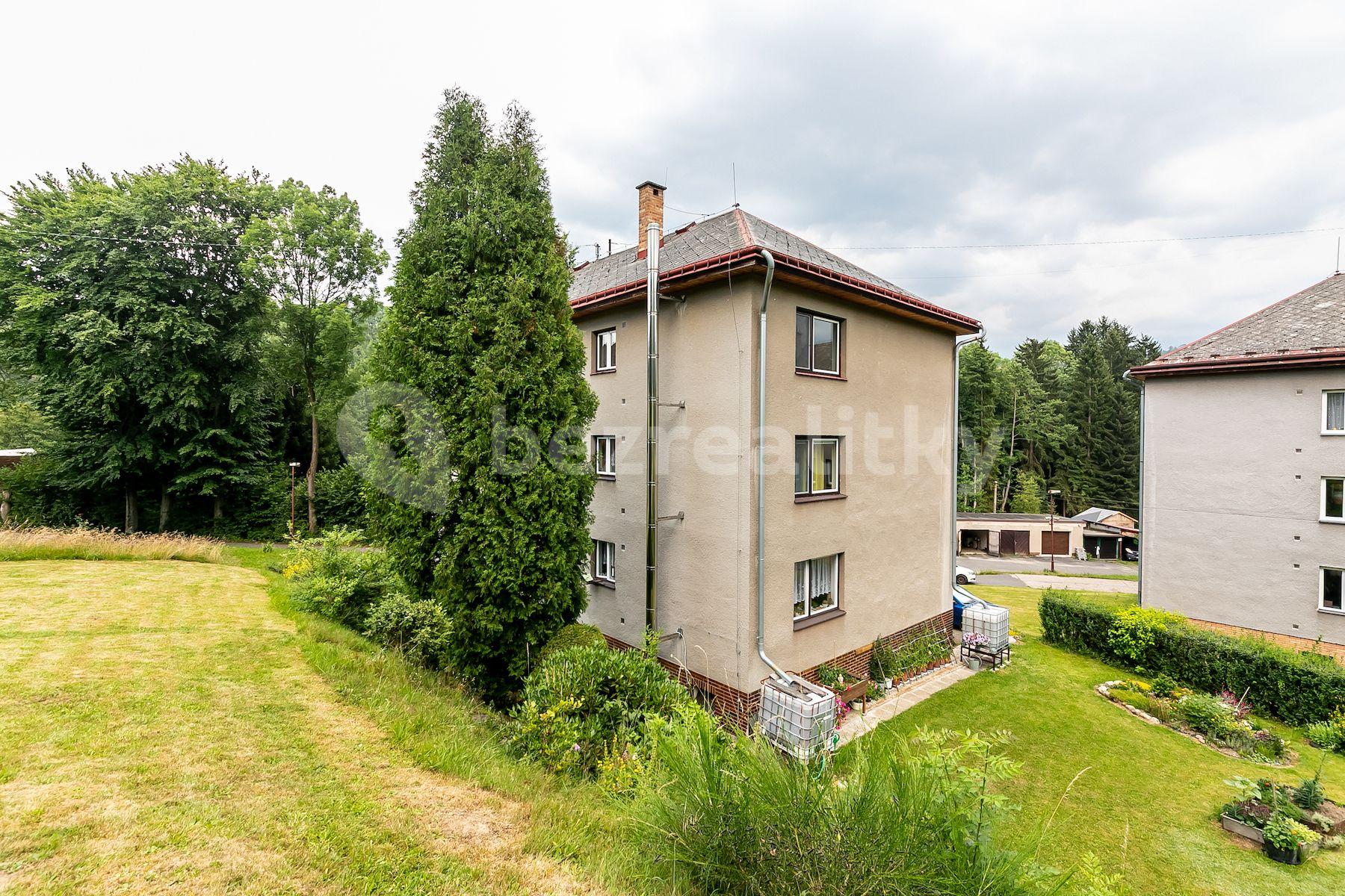 Predaj bytu 3-izbový 76 m², Navarovská, Zlatá Olešnice, Liberecký kraj