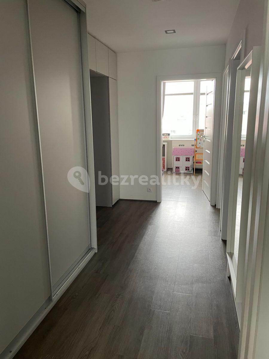 Predaj bytu 3-izbový 77 m², Novodvorská, Praha, Praha