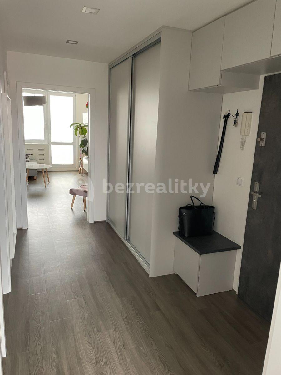 Predaj bytu 3-izbový 77 m², Novodvorská, Praha, Praha