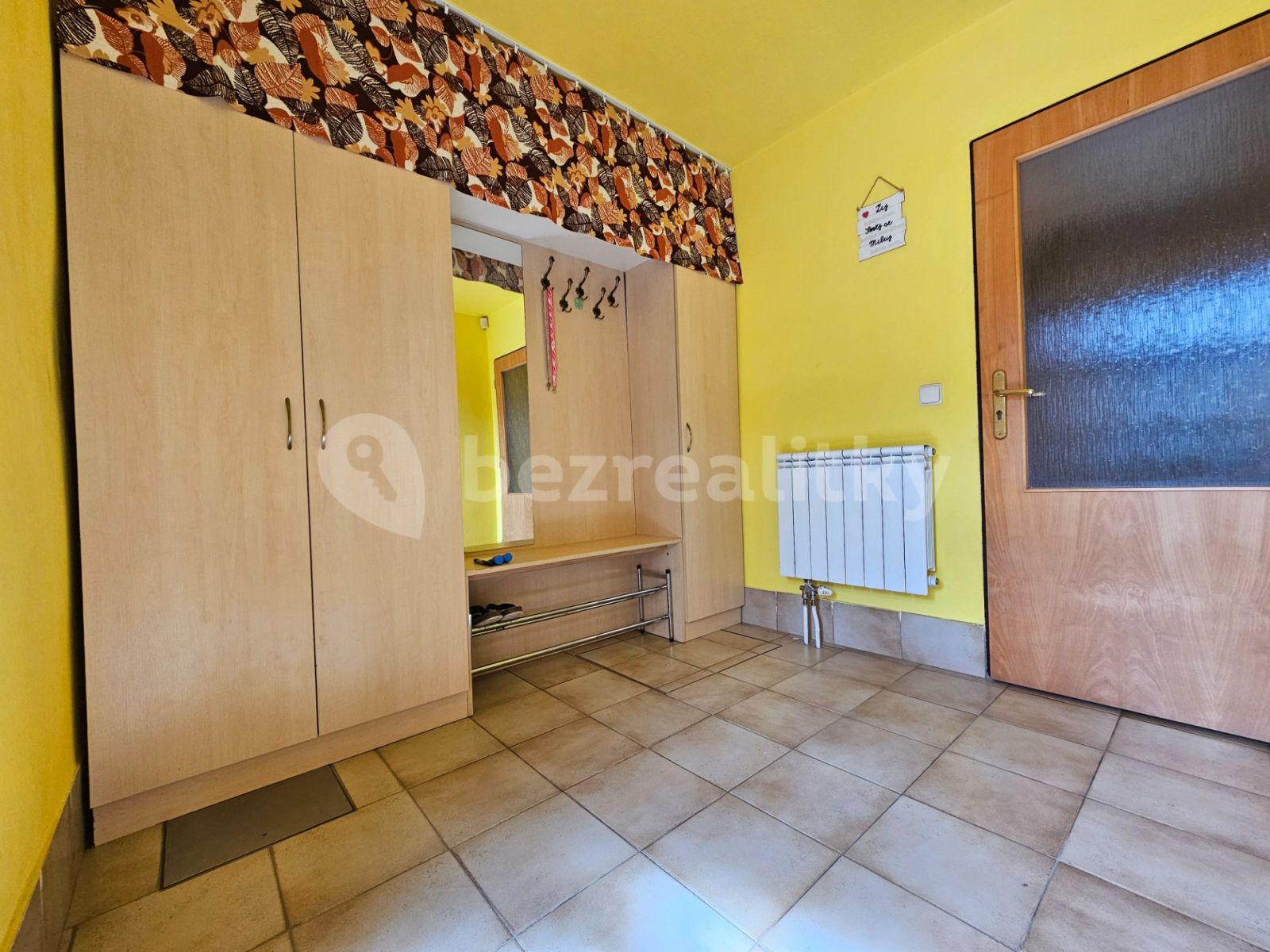 Predaj domu 198 m², pozemek 349 m², Jabloňová, Jihlava, Kraj Vysočina