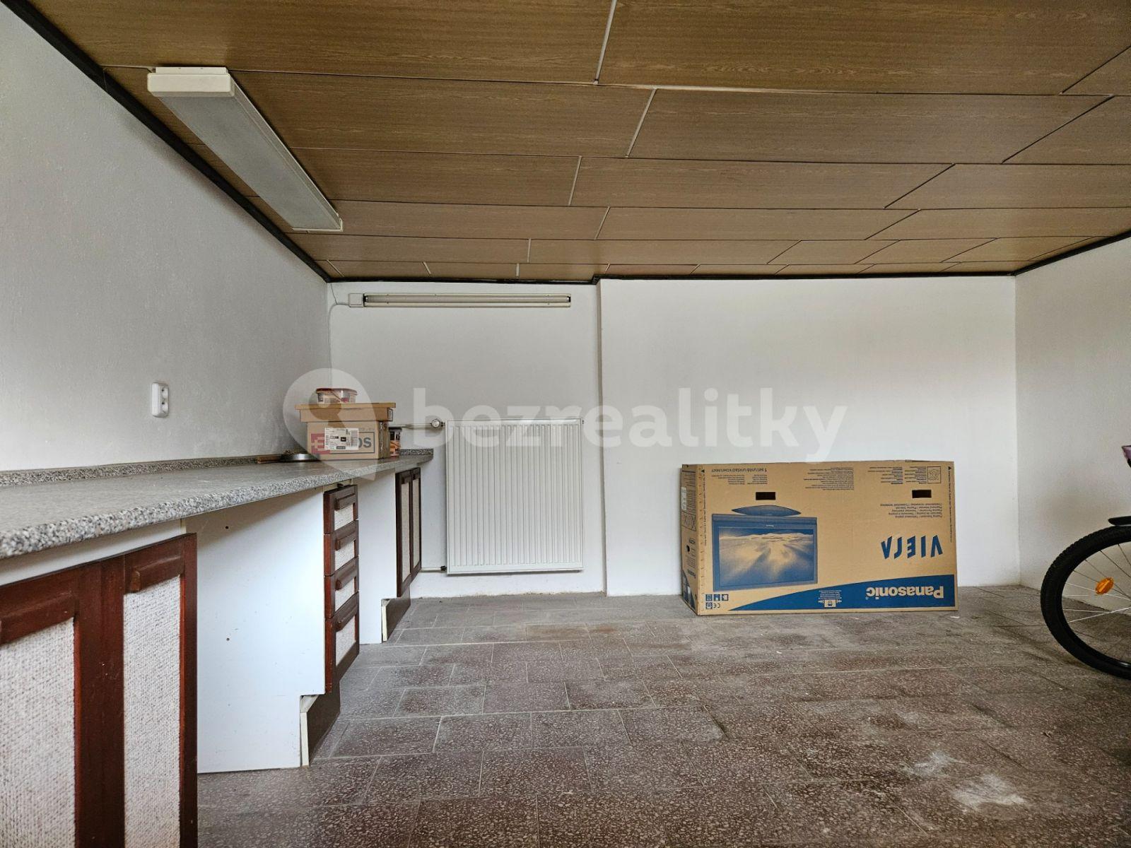 Predaj domu 198 m², pozemek 349 m², Jabloňová, Jihlava, Kraj Vysočina