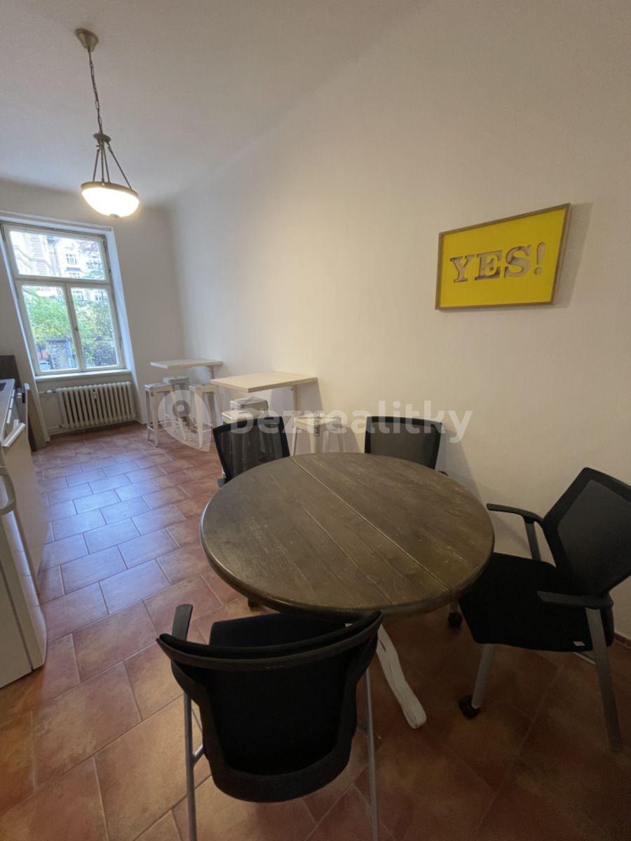 Prenájom kancelárie 80 m², Skalecká, Praha, Praha