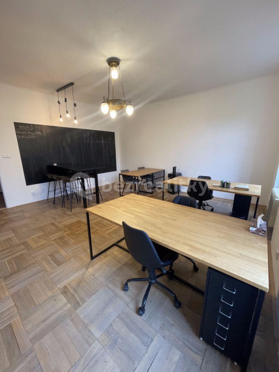 Prenájom kancelárie 80 m², Skalecká, Praha, Praha