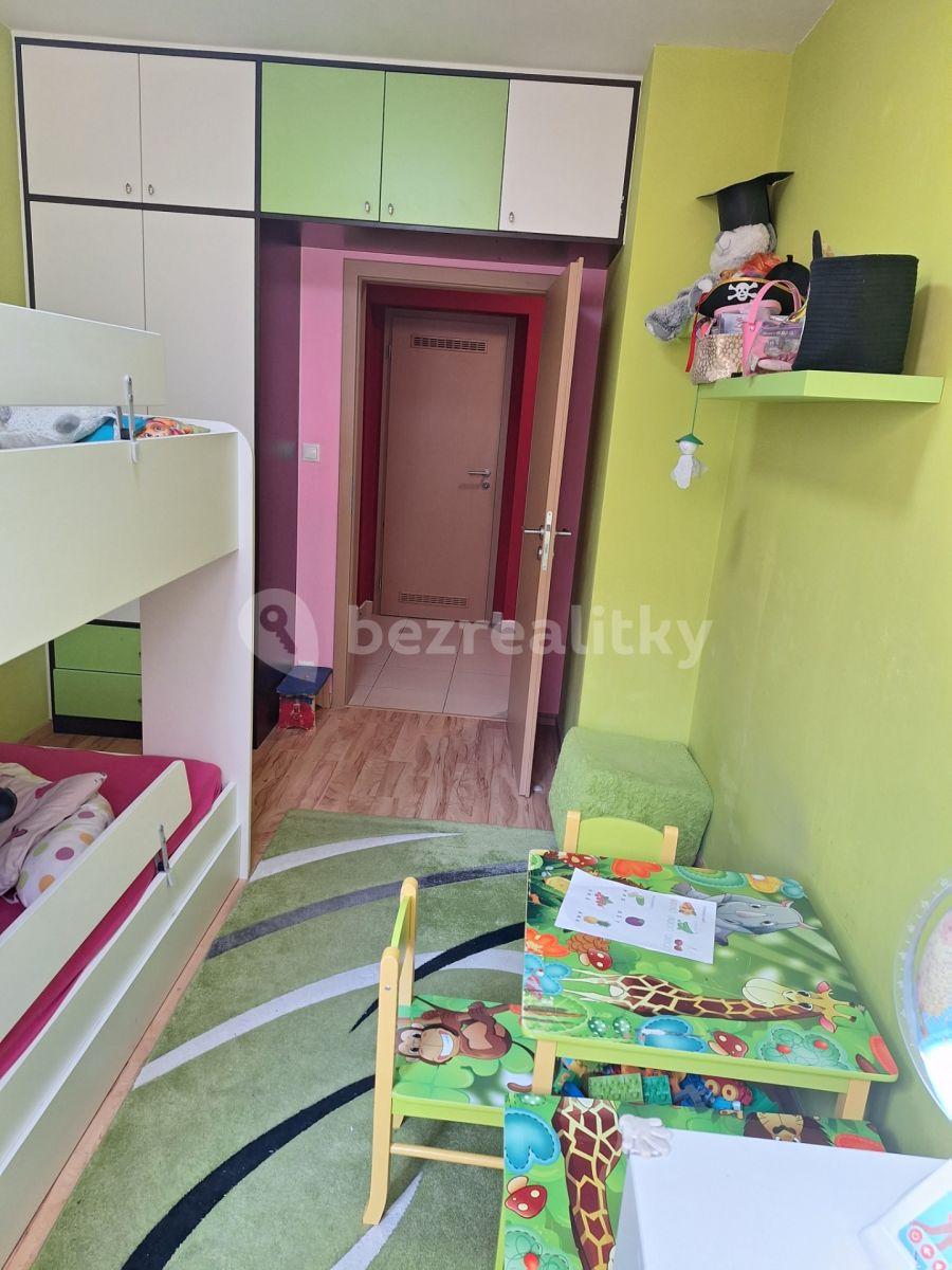 Prenájom bytu 3-izbový 80 m², K Babě, Brno, Jihomoravský kraj