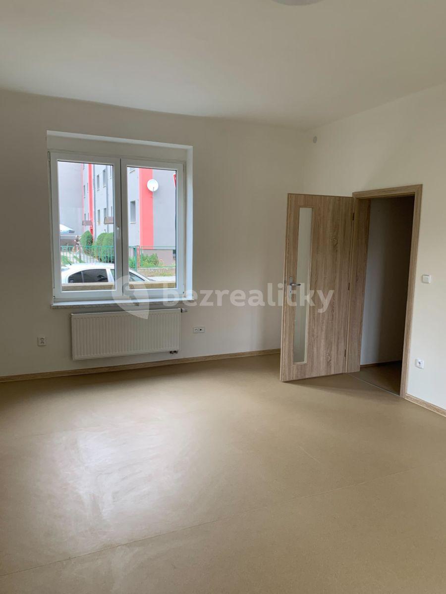 Prenájom bytu 2-izbový 78 m², Brožovského, Slaný, Středočeský kraj