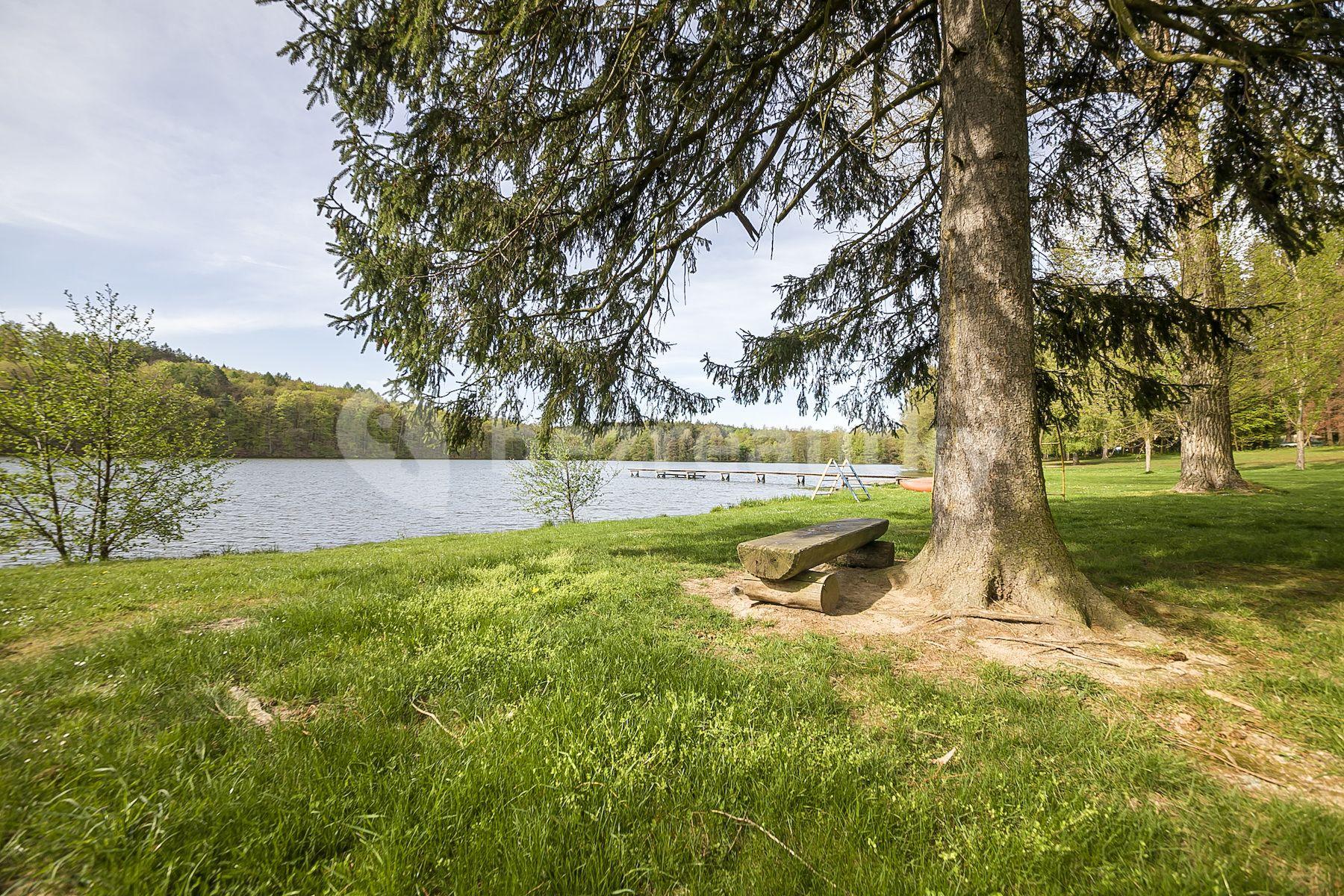 Predaj pozemku 930 m², Na Vyhlídce, Vyžlovka, Středočeský kraj