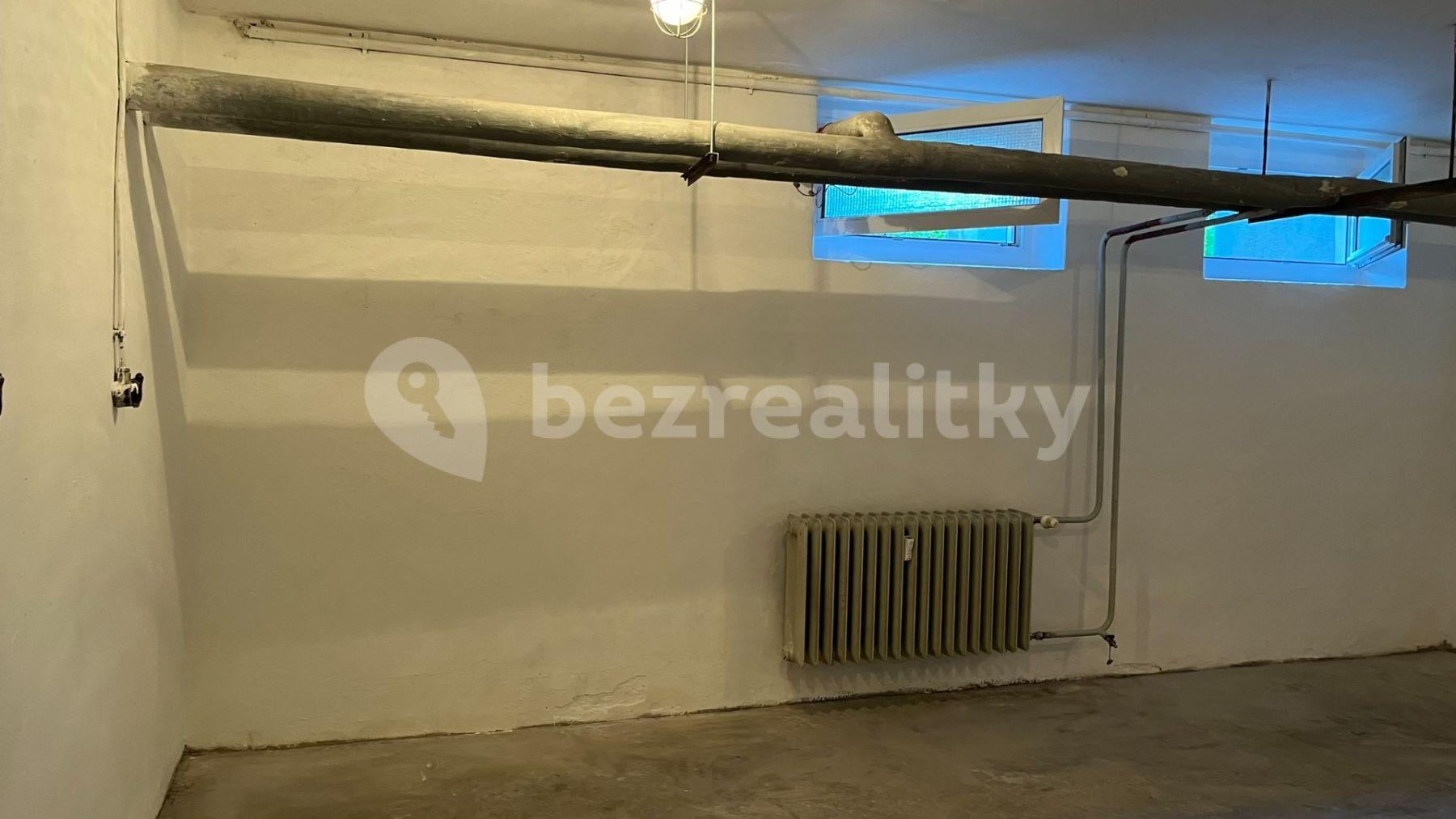 Prenájom nebytového priestoru 26 m², Havlínova, Praha, Praha