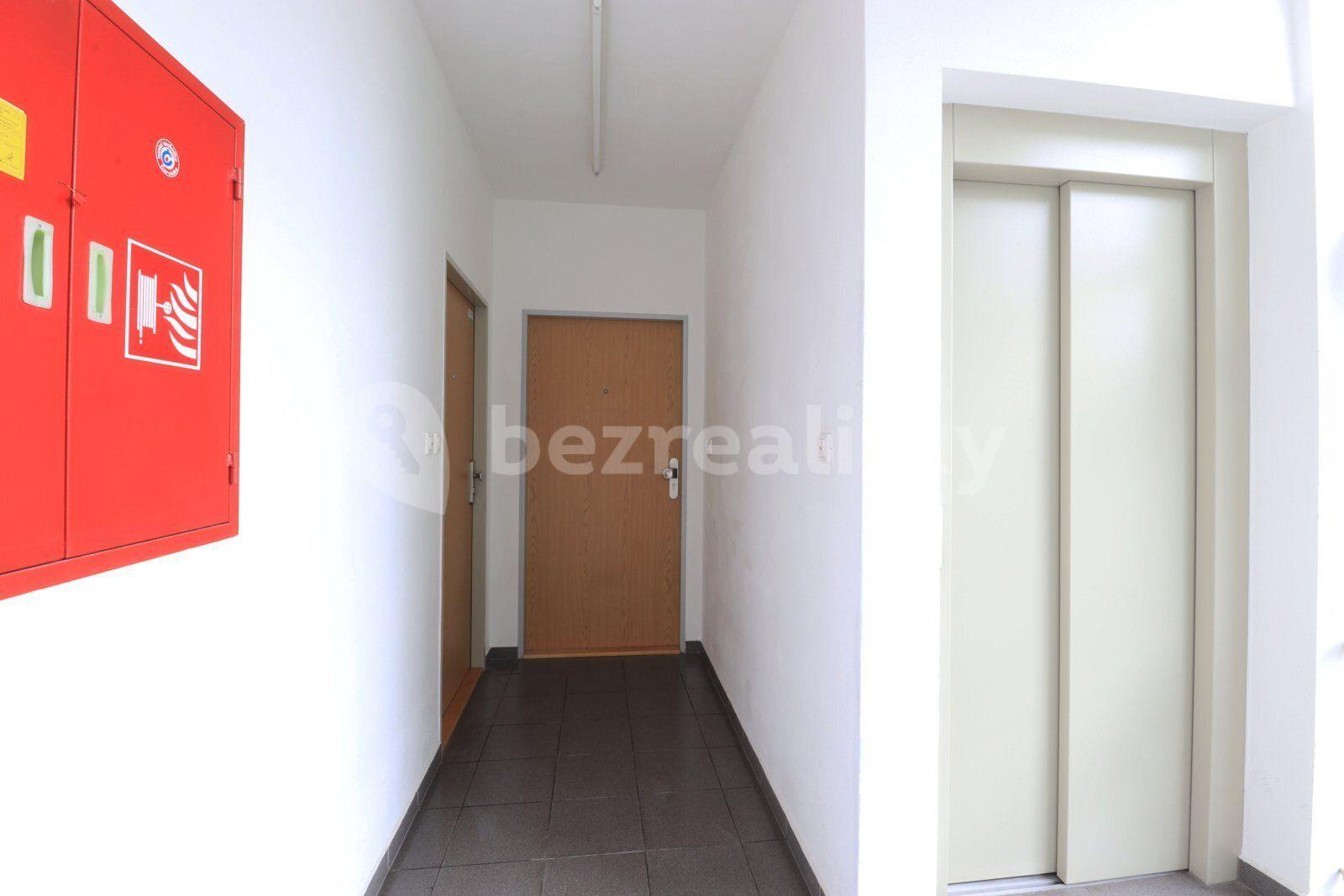 Prenájom bytu 1-izbový 49 m², Guldenerova, Plzeň, Plzeňský kraj