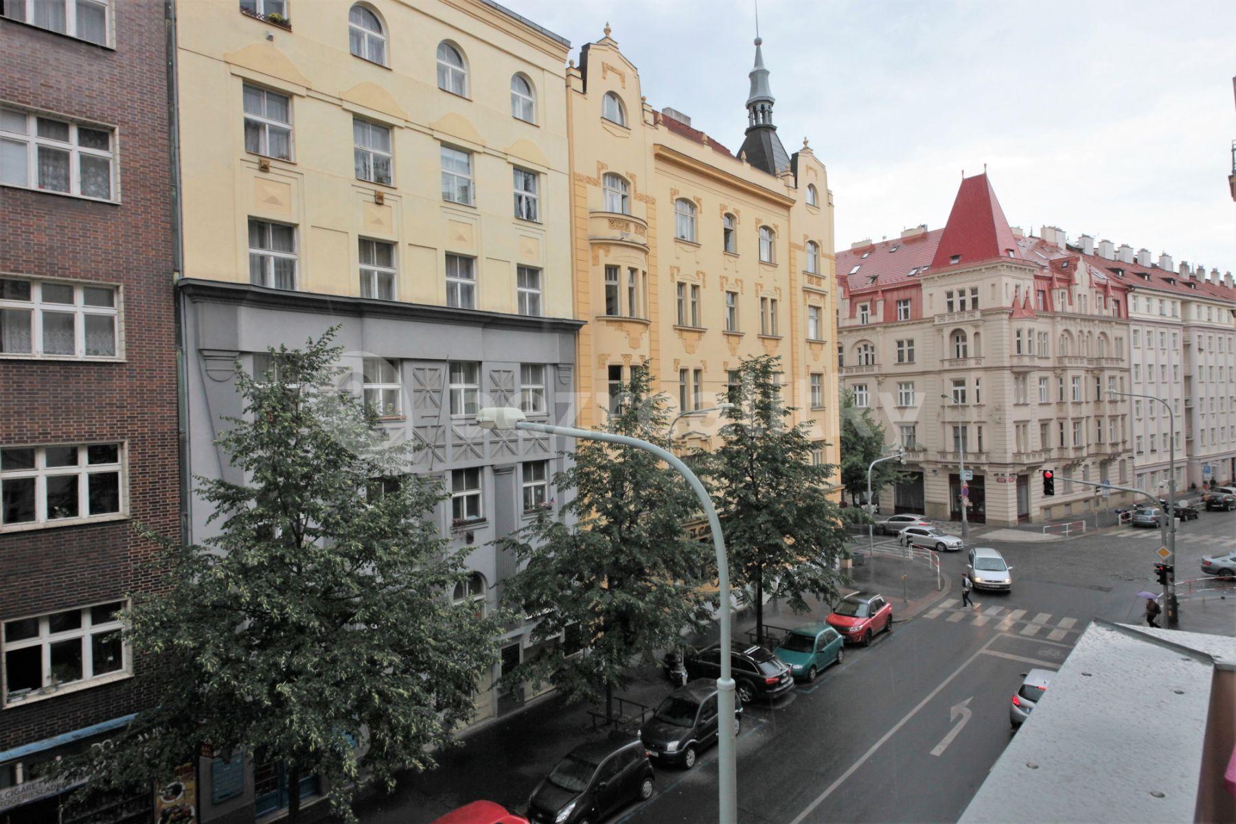 Prenájom bytu 1-izbový 30 m², Ondříčkova, Praha, Praha