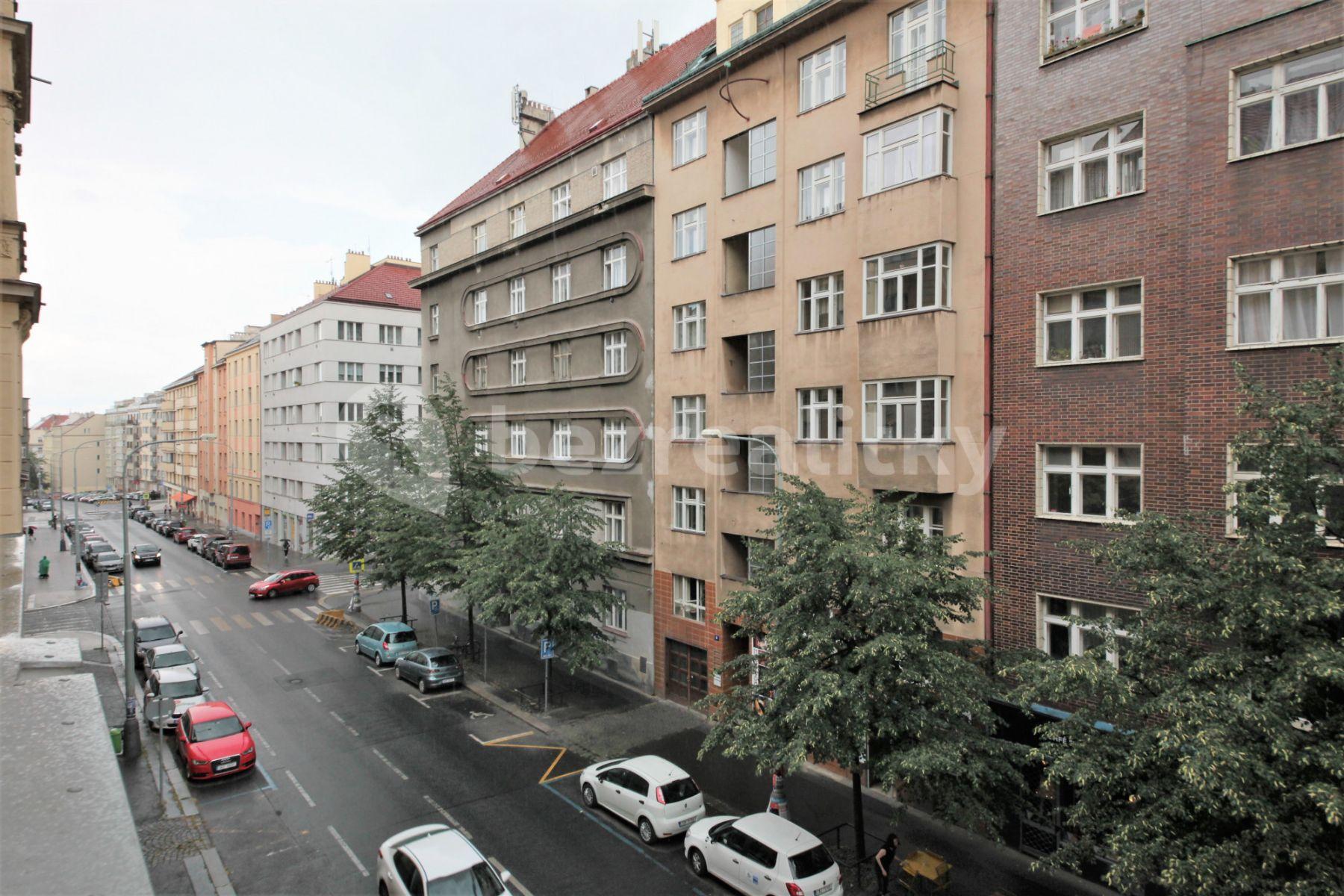 Prenájom bytu 1-izbový 30 m², Ondříčkova, Praha, Praha