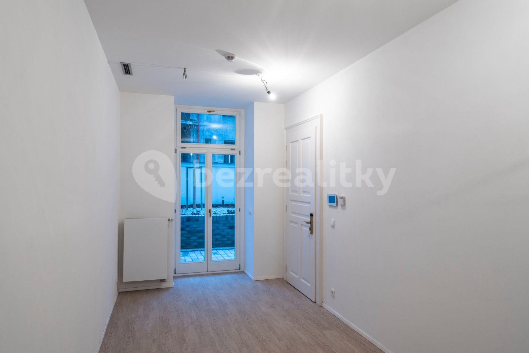 Prenájom kancelárie 56 m², Francouzská, Praha, Praha