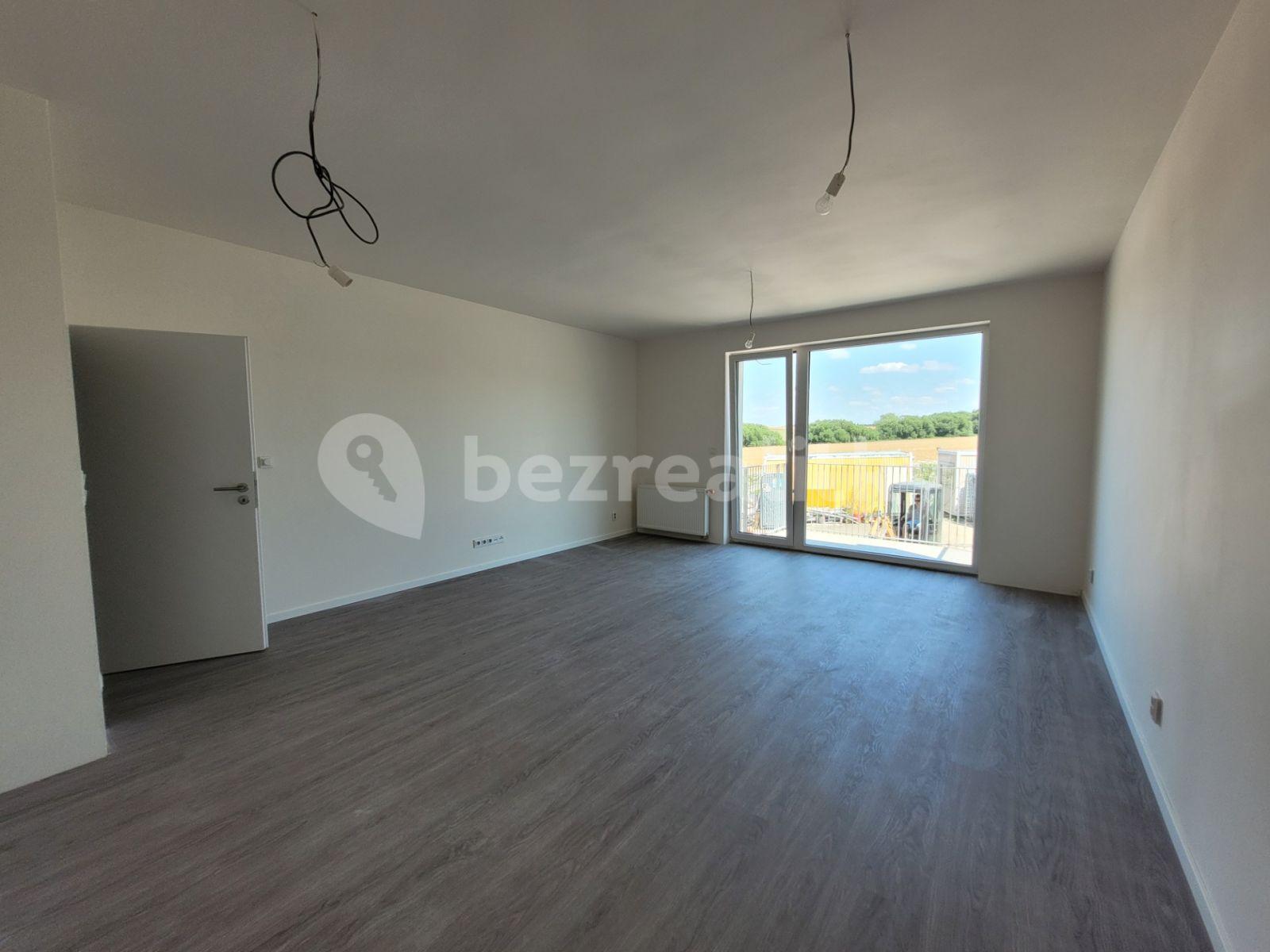 Predaj bytu 2-izbový 70 m², Hlavní, Sulice, Středočeský kraj