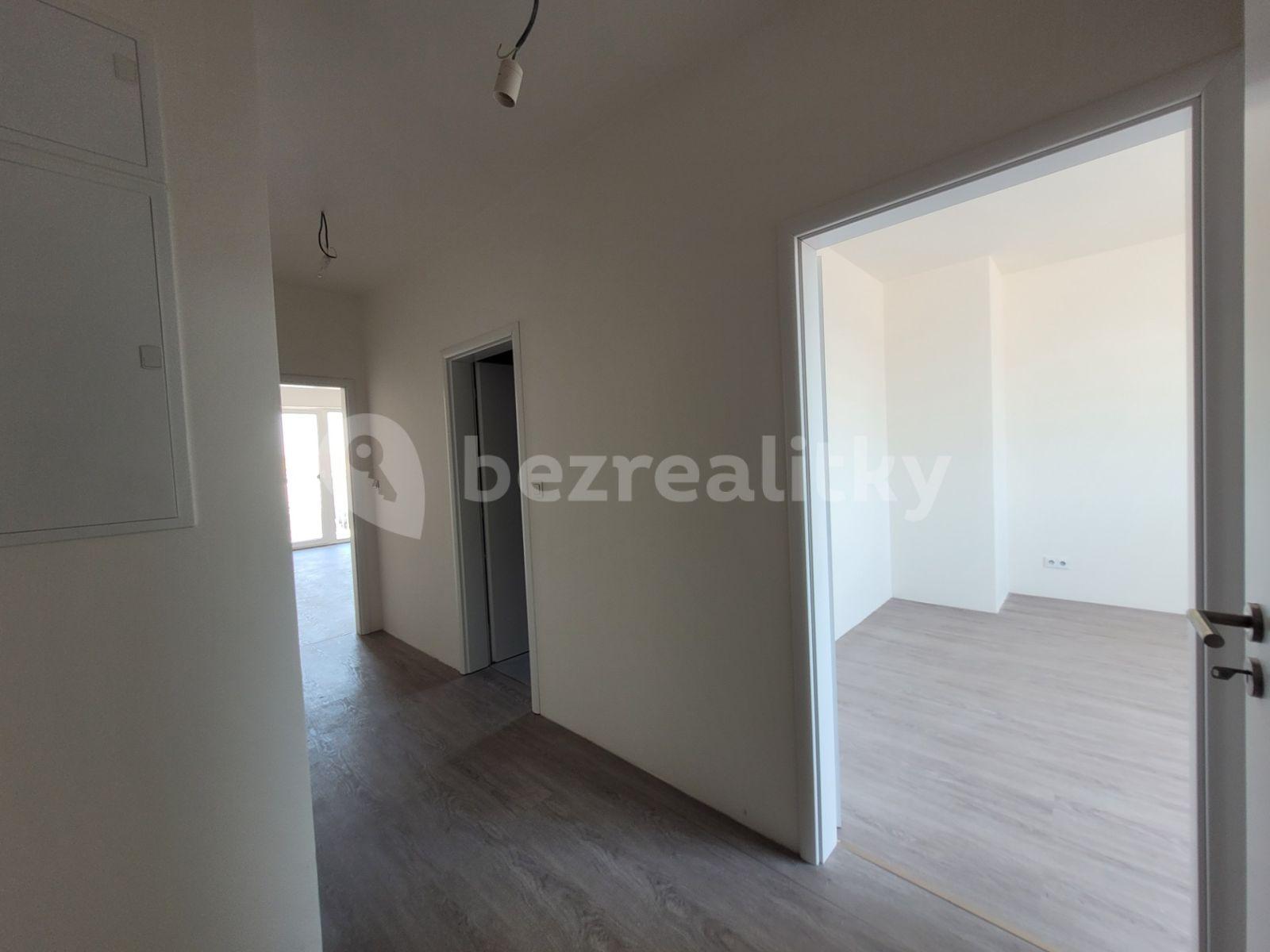 Predaj bytu 2-izbový 70 m², Hlavní, Sulice, Středočeský kraj