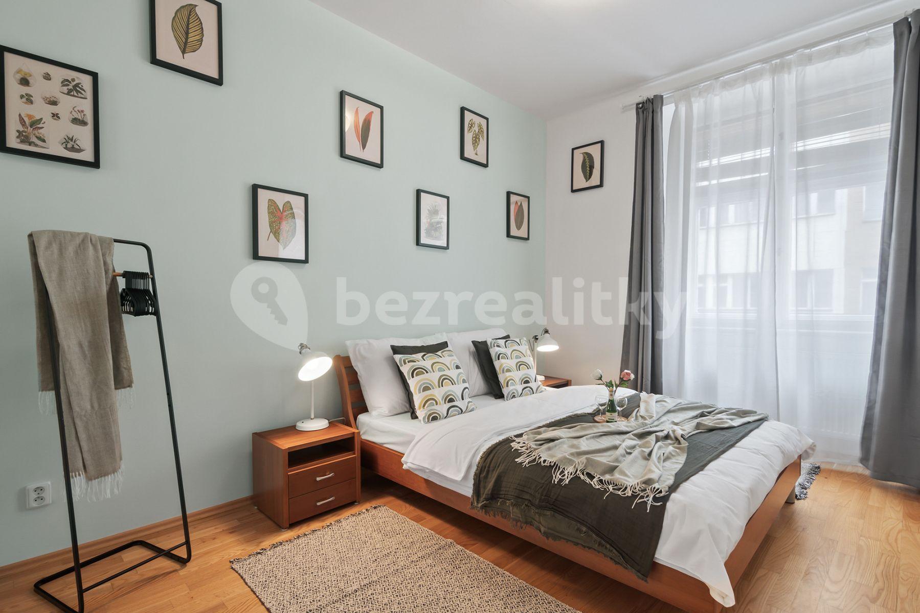 Prenájom bytu 2-izbový 51 m², Slezská, Praha, Praha