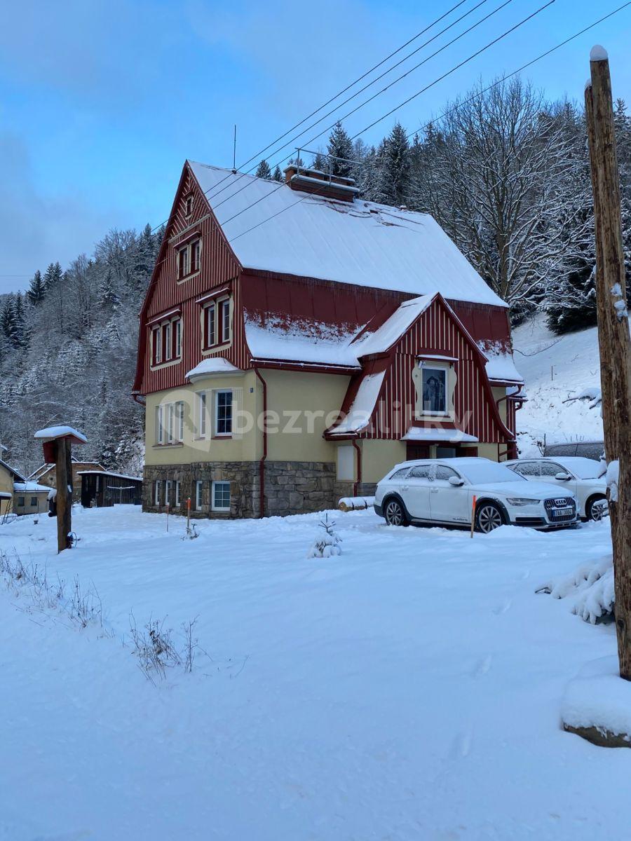 Prenájom bytu 2-izbový 60 m², Vítkovice, Liberecký kraj