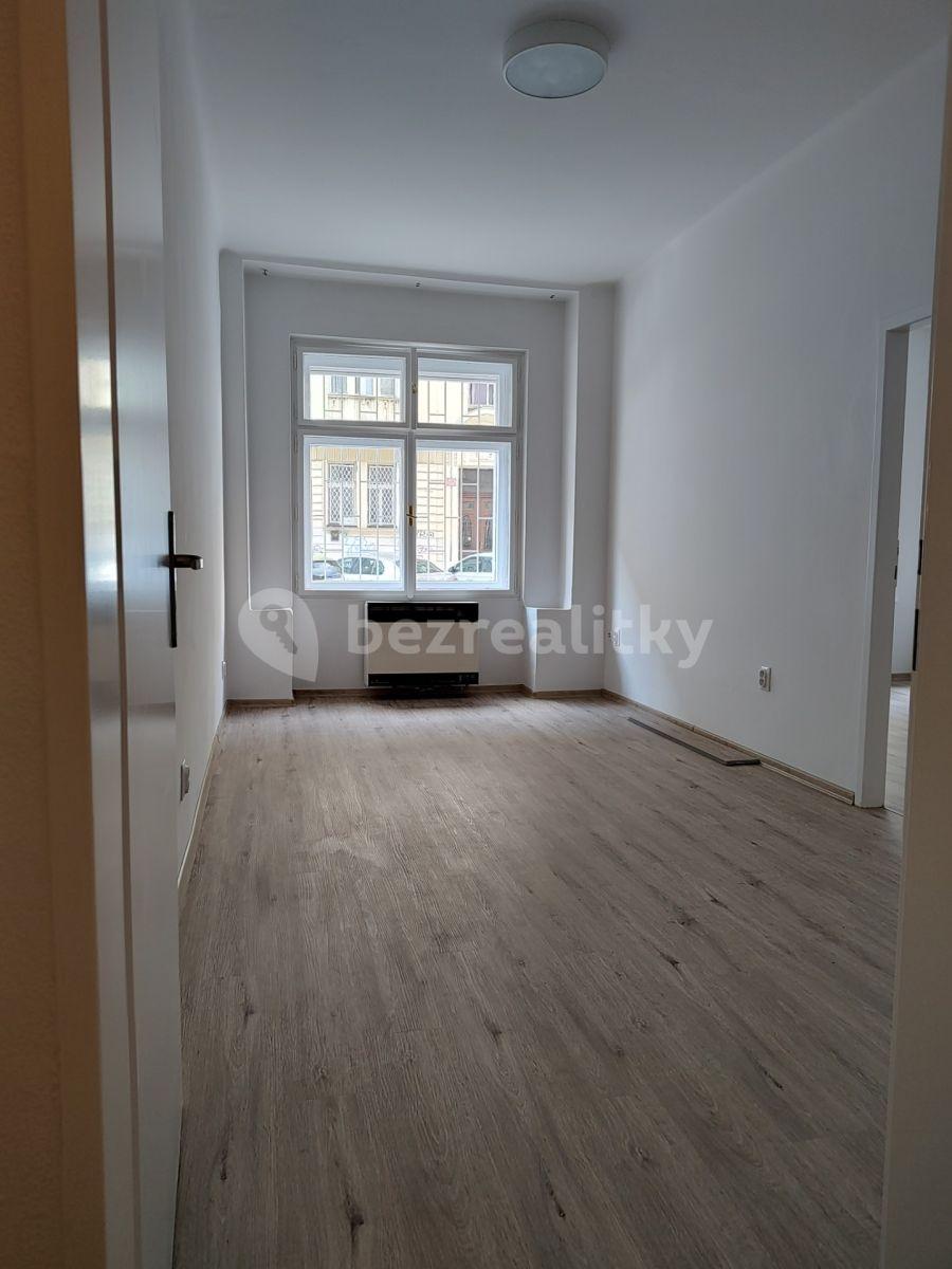 Prenájom bytu 2-izbový 35 m², Polská, Praha, Praha