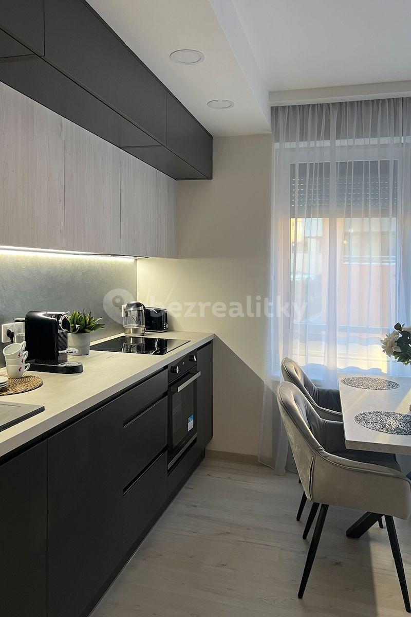 Predaj bytu 2-izbový 58 m², Klapálkova, Praha, Praha