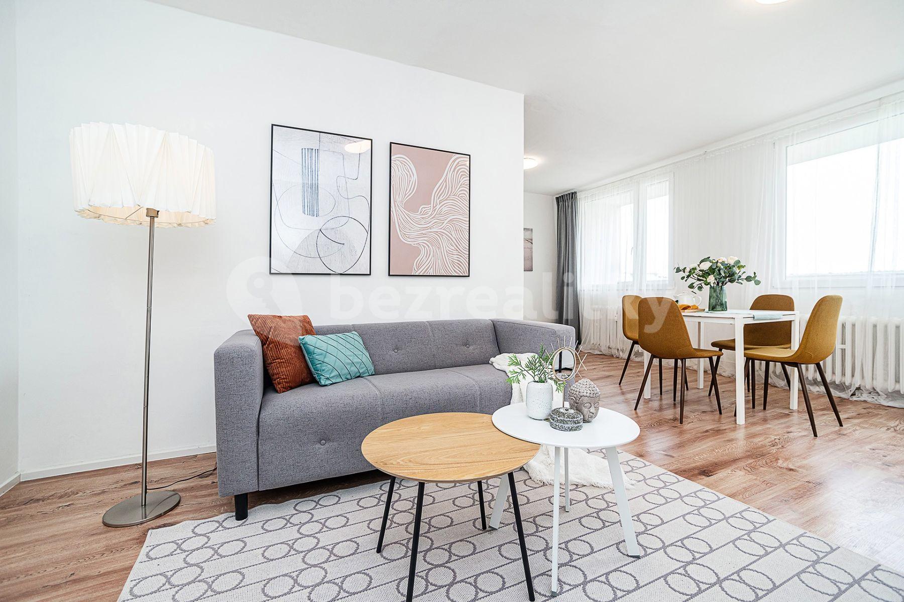 Predaj bytu 3-izbový 69 m², Štúrova, Praha, Praha