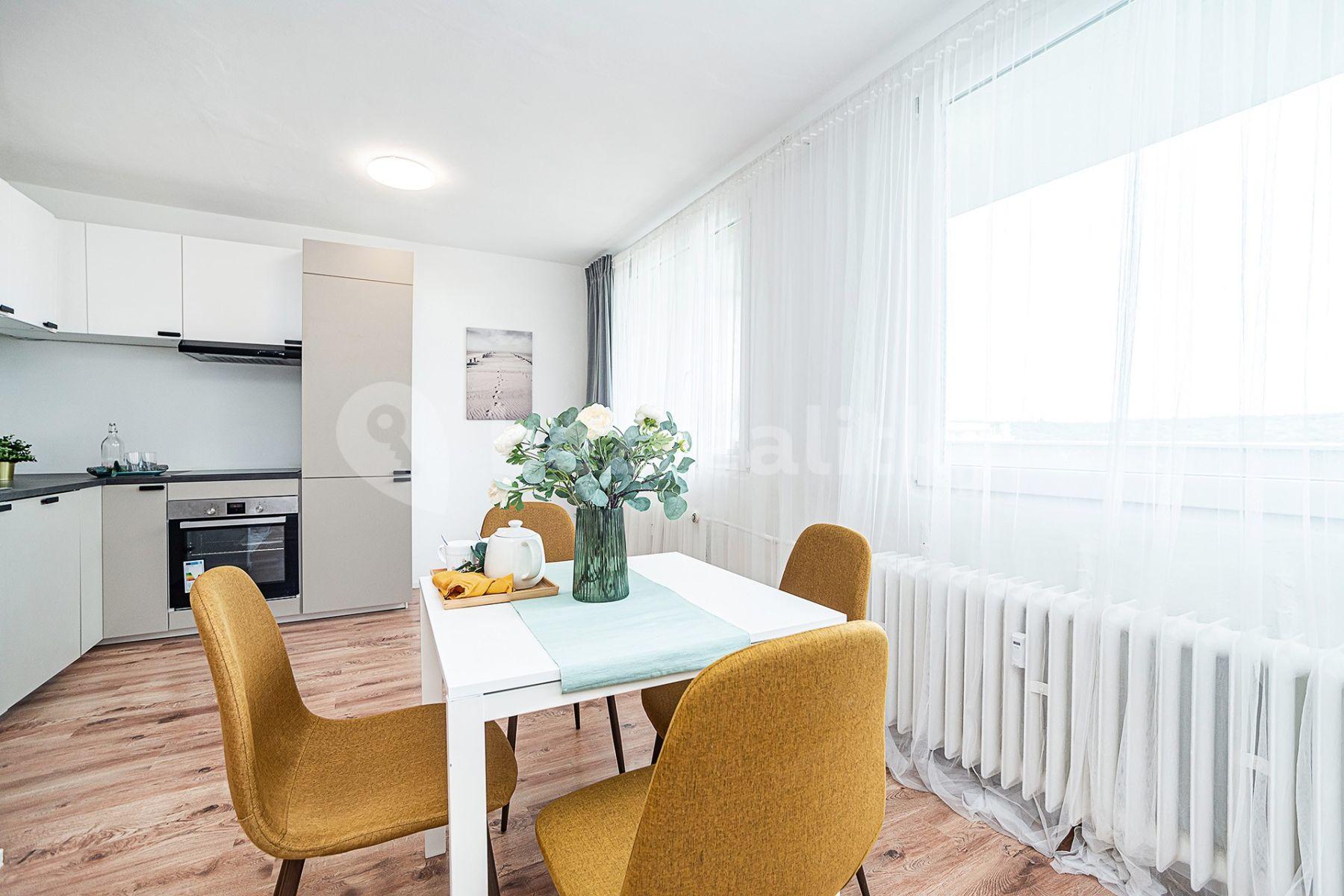 Predaj bytu 3-izbový 69 m², Štúrova, Praha, Praha