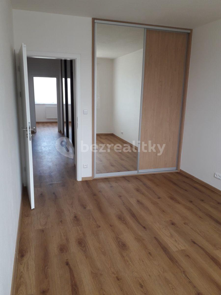 Prenájom domu 180 m², pozemek 573 m², Lipová, Sulice, Středočeský kraj