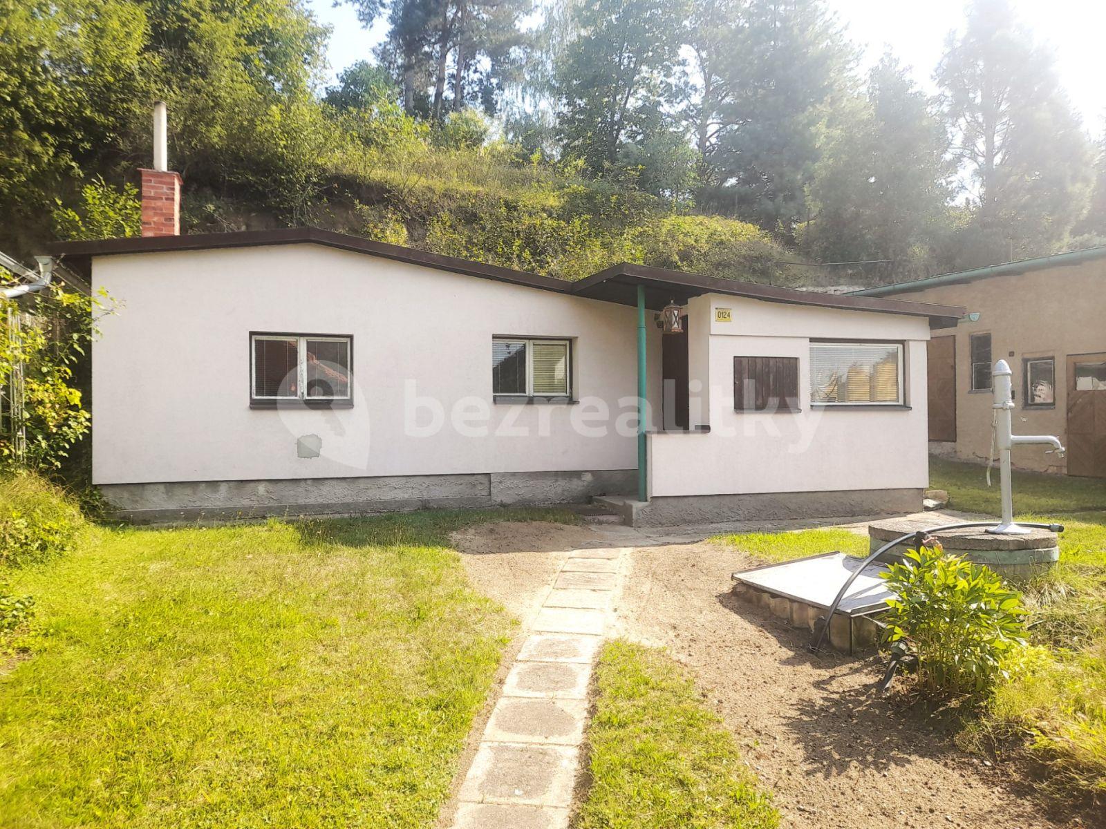 Predaj rekreačného objektu 45 m², pozemek 600 m², Čtyřkoly, Středočeský kraj