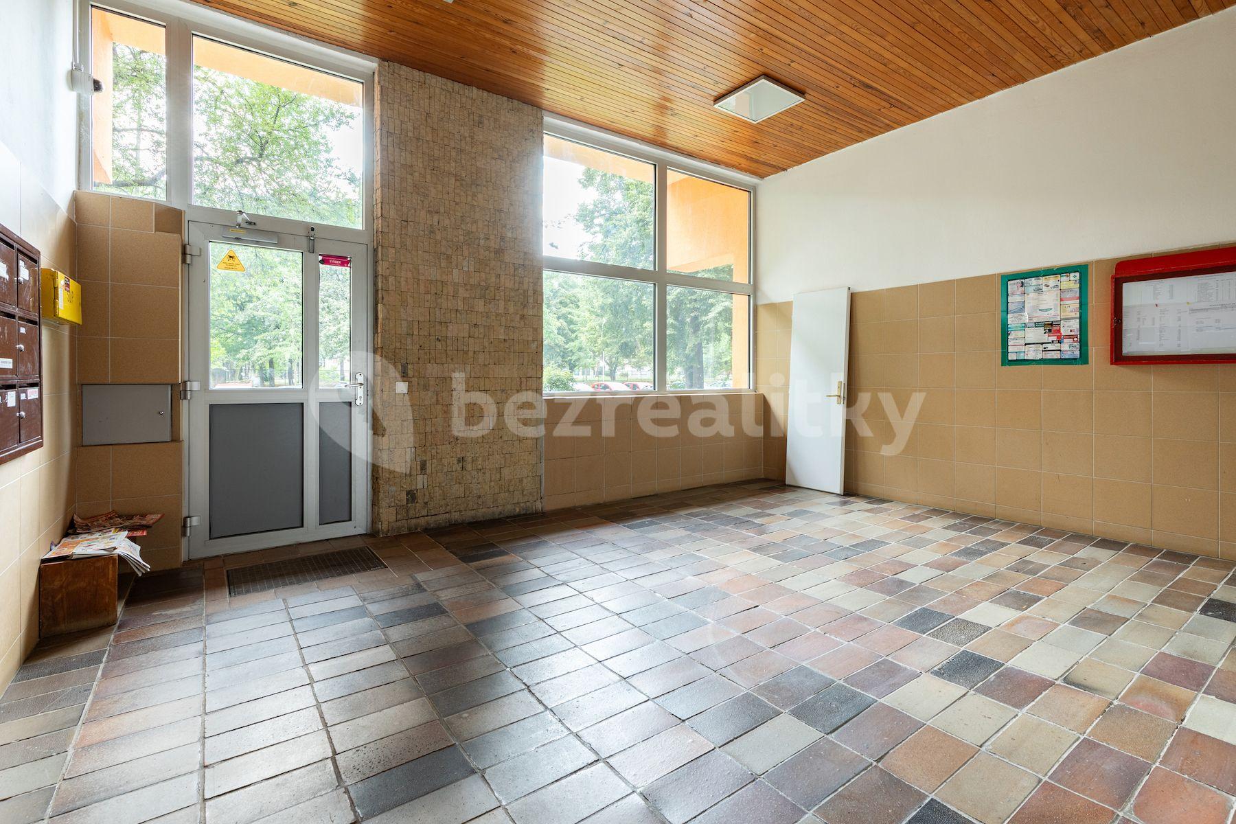 Predaj bytu 3-izbový 70 m², Střekovská, Praha, Praha