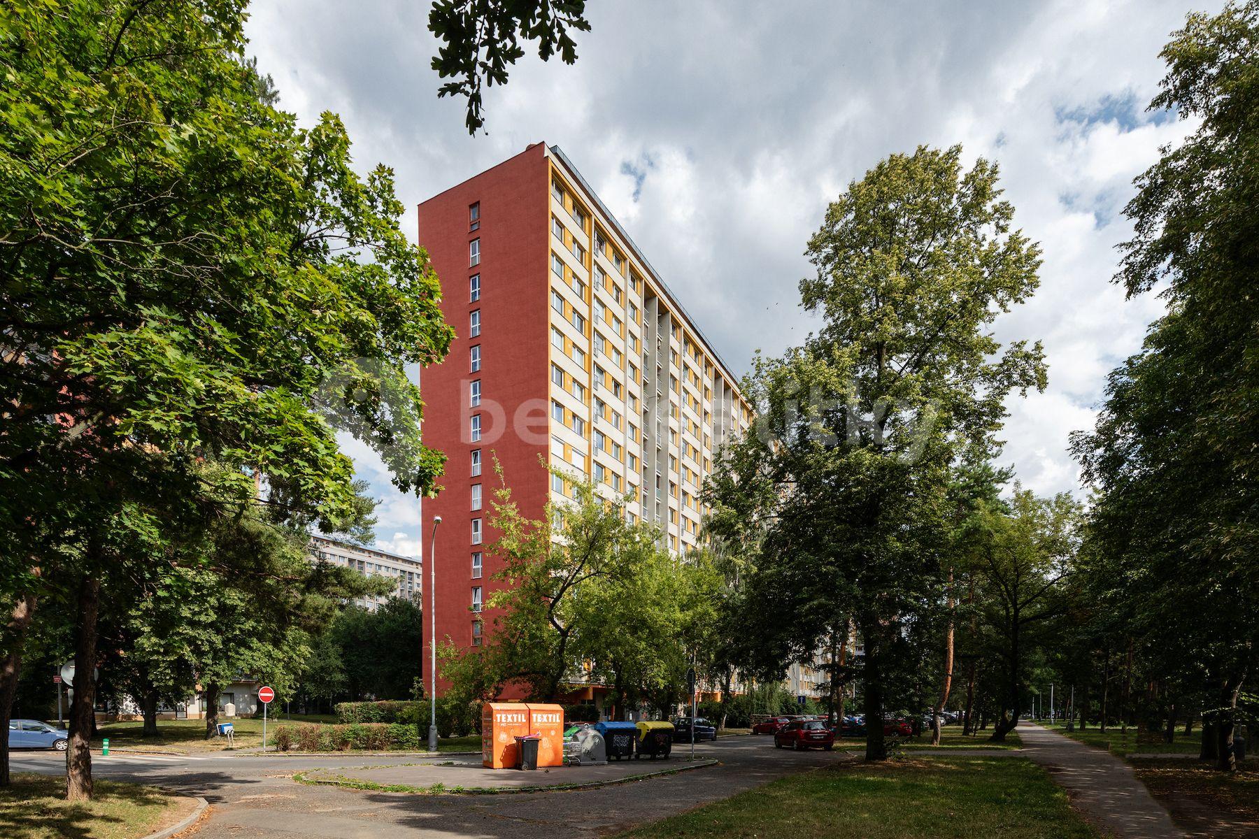 Predaj bytu 3-izbový 70 m², Střekovská, Praha, Praha