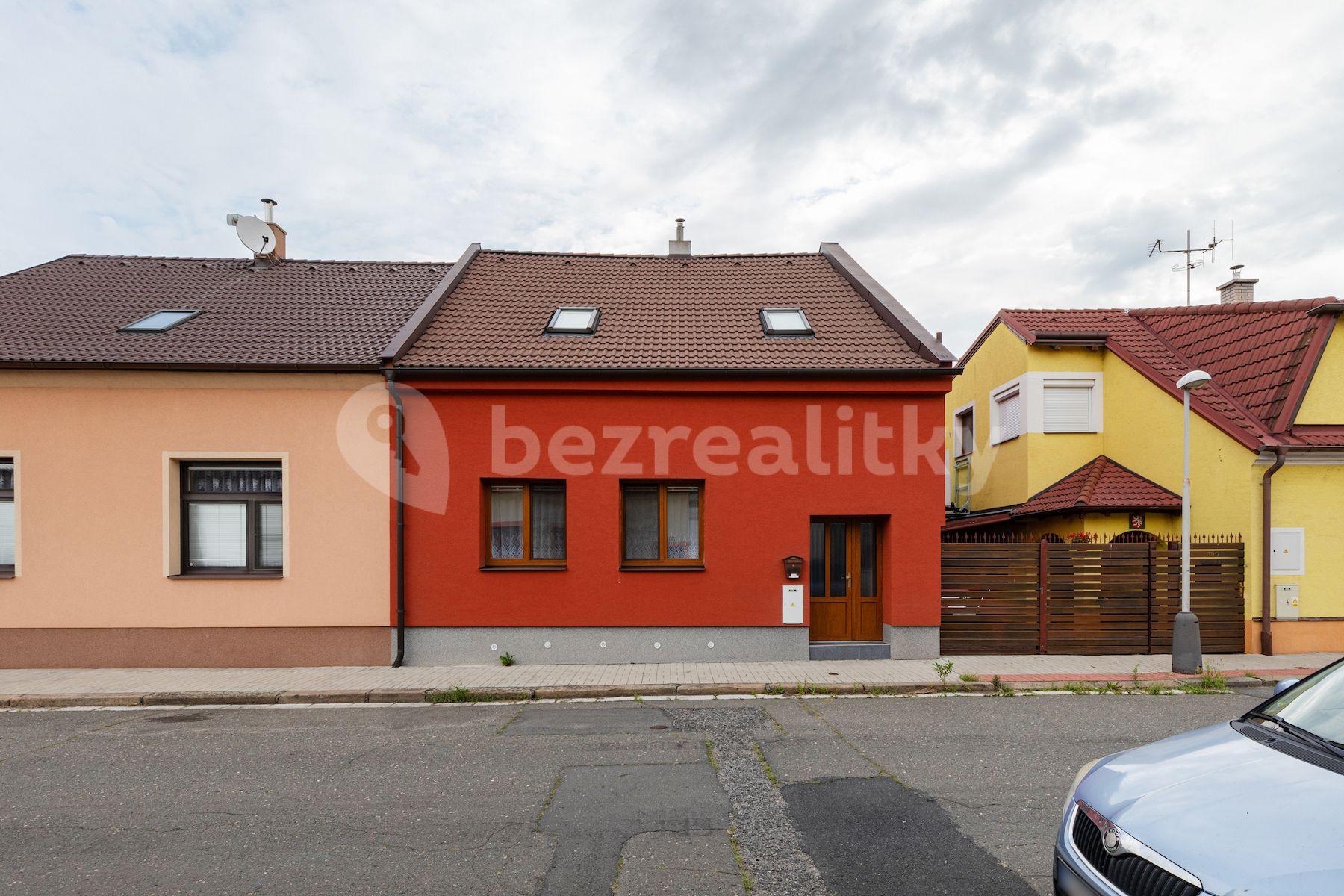 Predaj domu 151 m², pozemek 337 m², Háninská, Kolín, Středočeský kraj