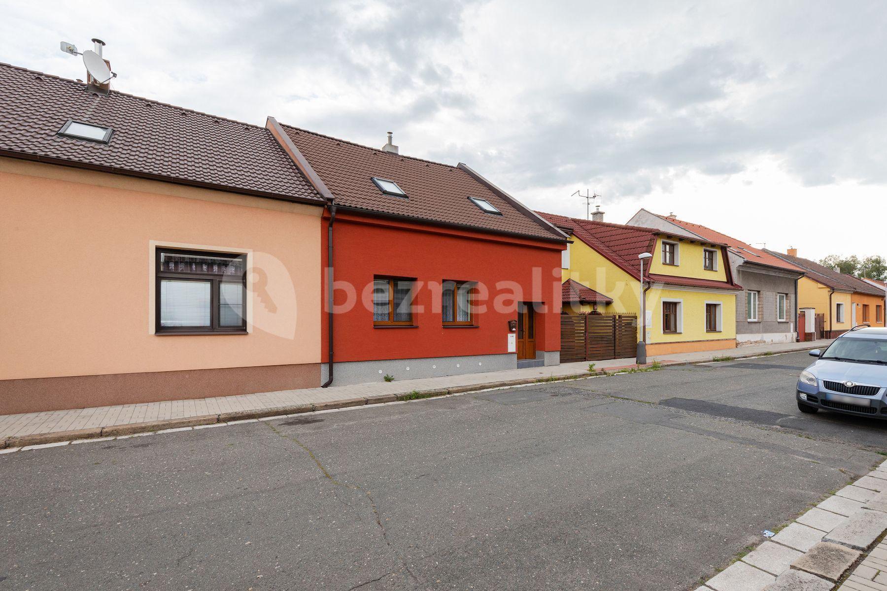 Predaj domu 151 m², pozemek 337 m², Háninská, Kolín, Středočeský kraj