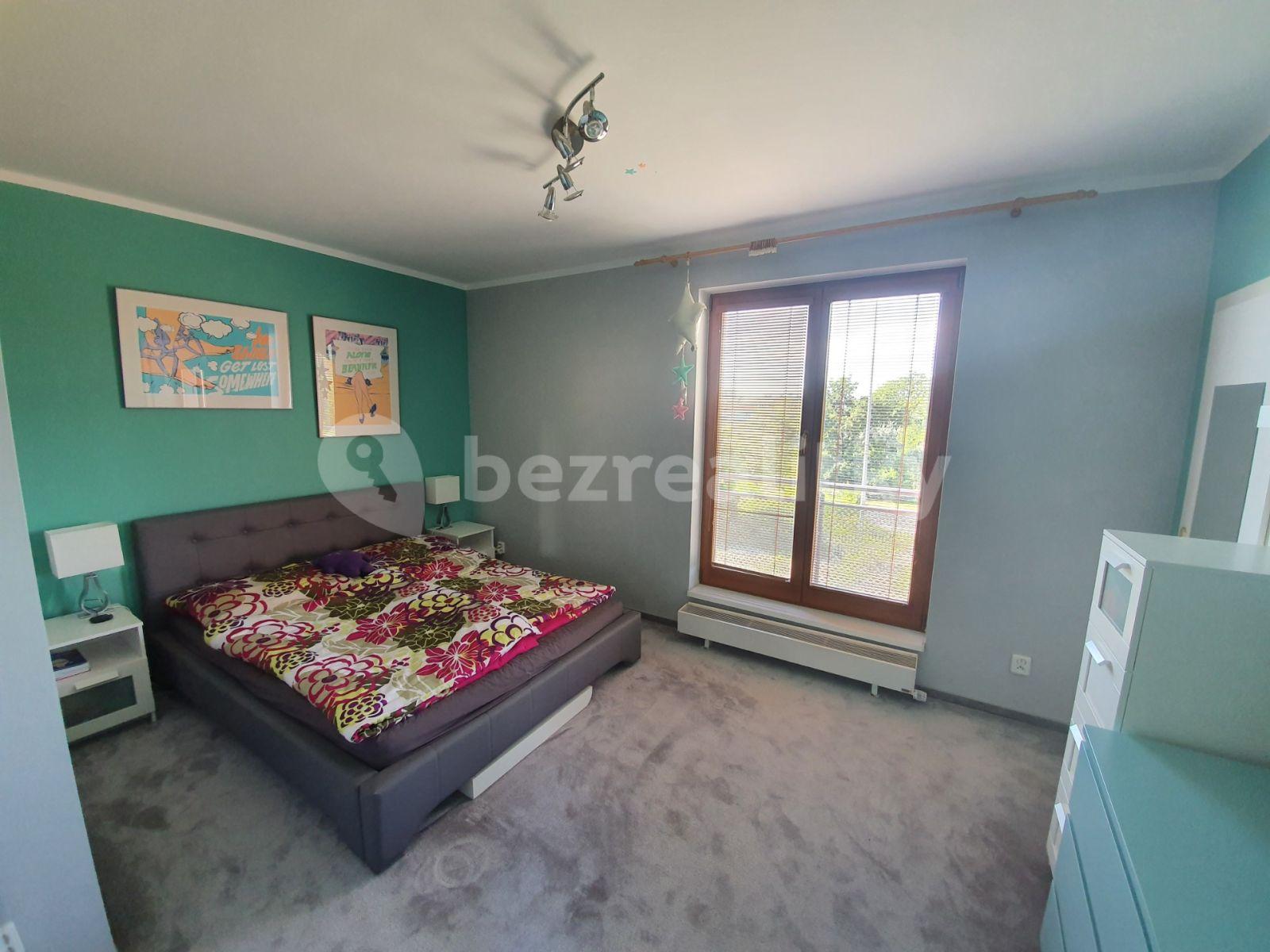 Predaj bytu 2-izbový 68 m², Akademická, Praha, Praha