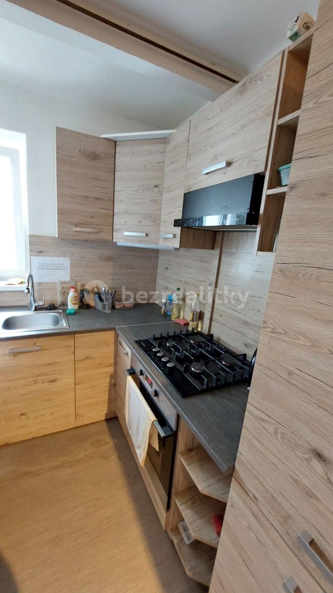 Prenájom bytu 3-izbový 58 m², Stochovská, Praha, Praha