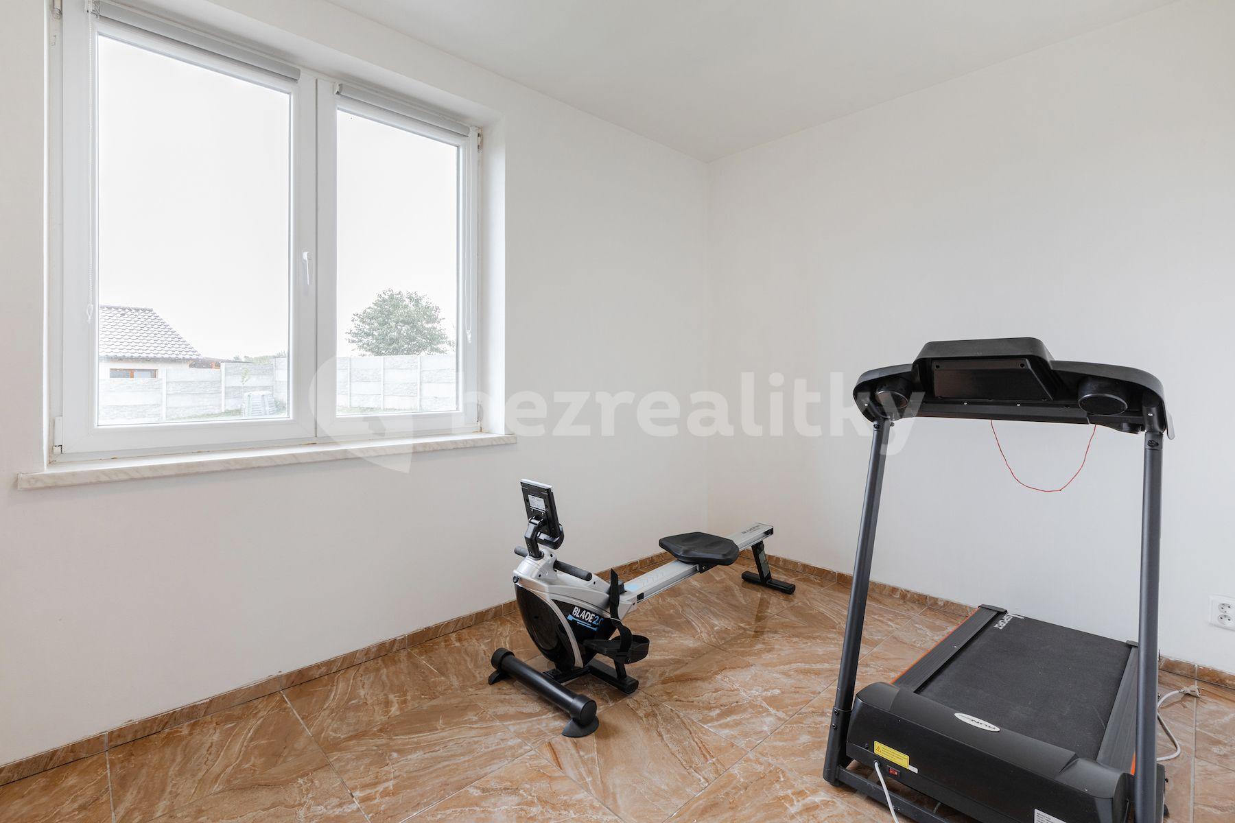 Predaj domu 122 m², pozemek 947 m², U Lékárny, Horní Beřkovice, Ústecký kraj