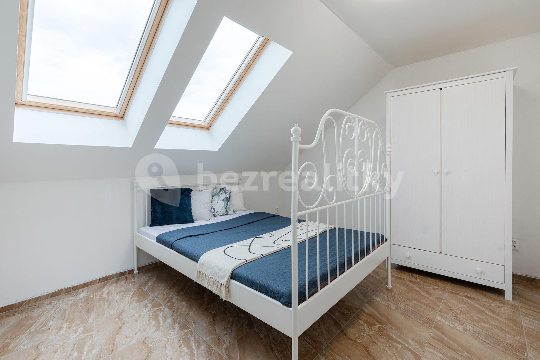 Predaj domu 122 m², pozemek 947 m², U Lékárny, Horní Beřkovice, Ústecký kraj